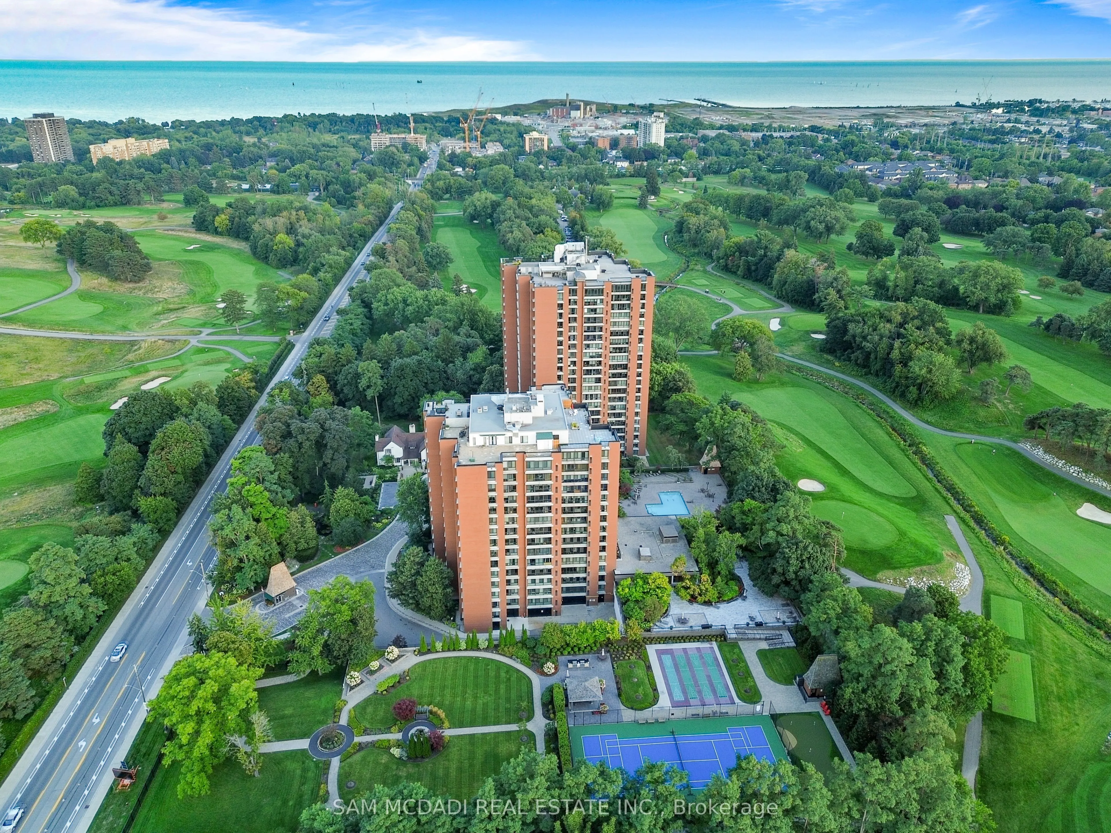 1400 Dixie Road, #401