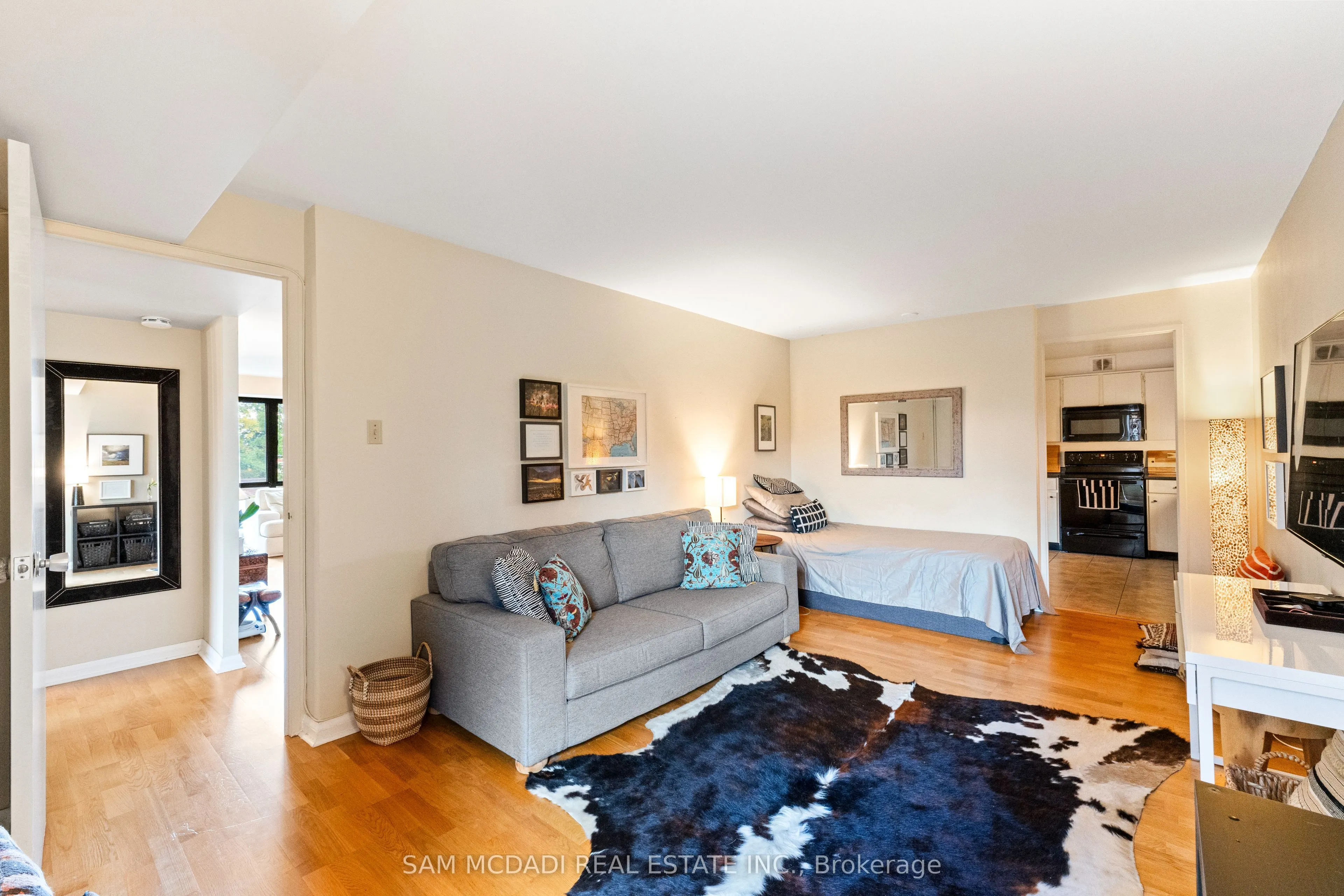 1400 Dixie Road, #401