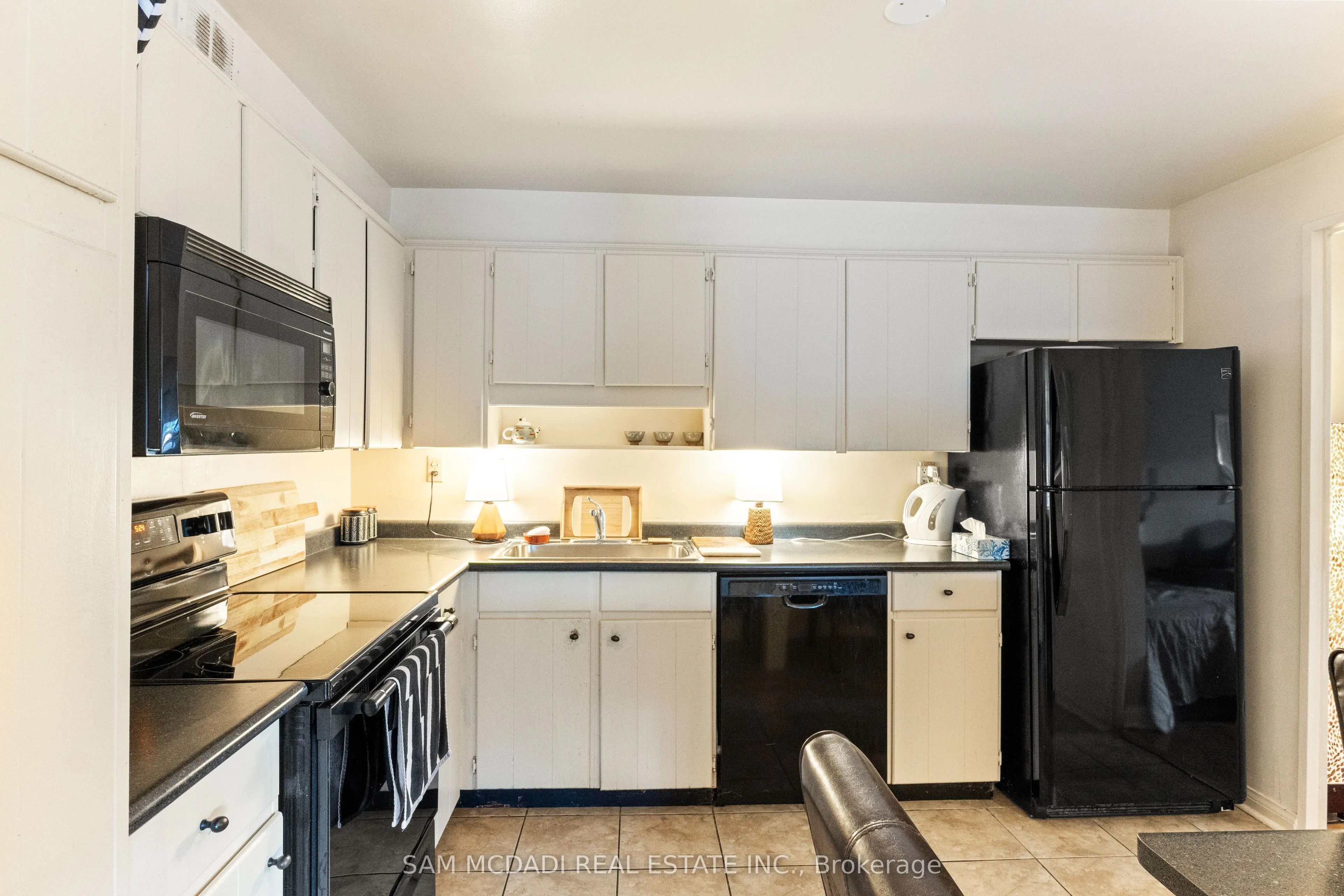 1400 Dixie Road, #401
