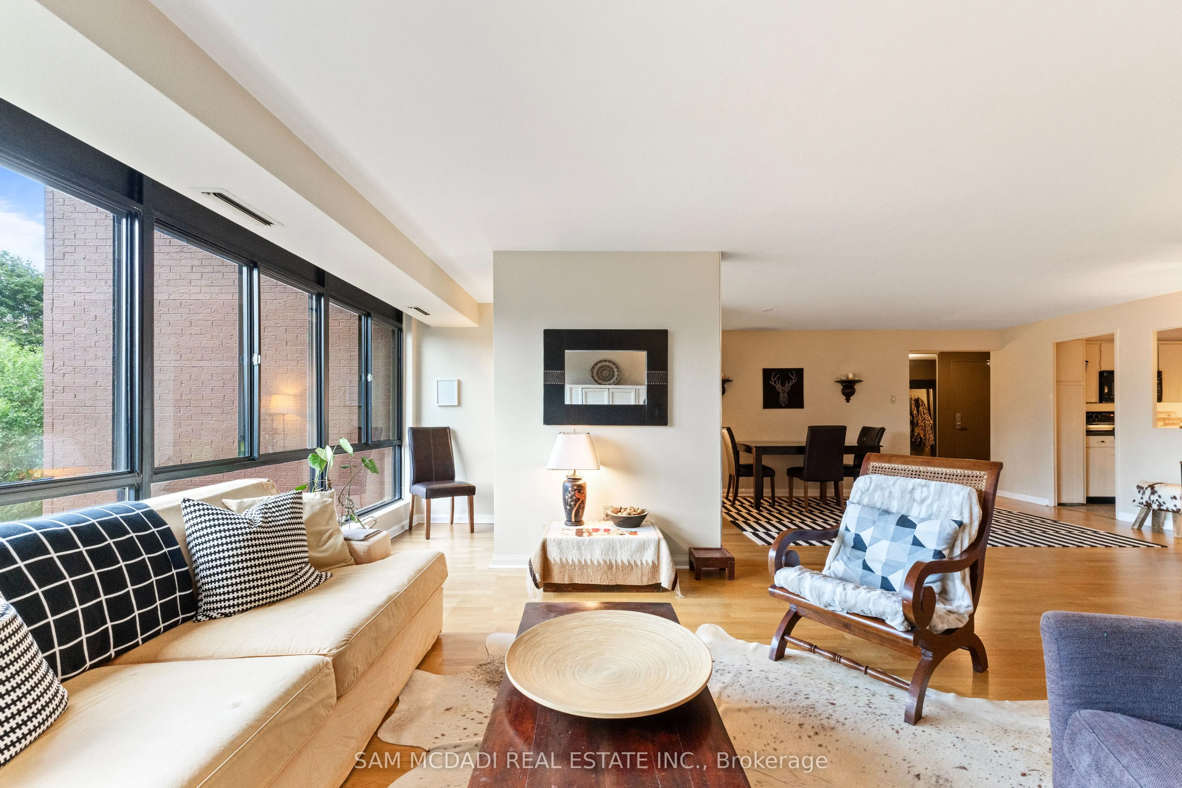 1400 Dixie Road, #401