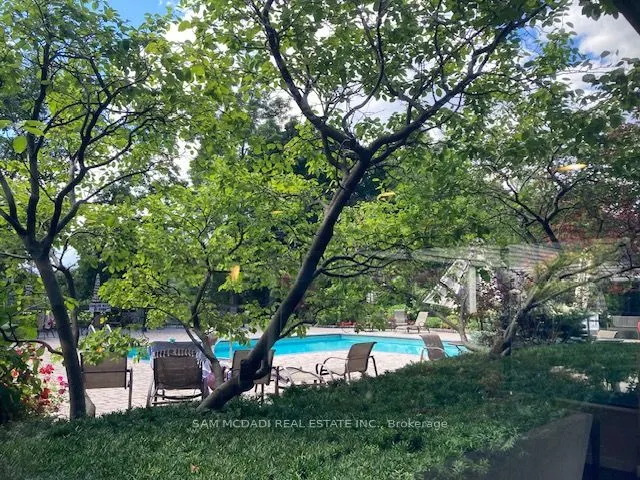 1400 Dixie Road, #401