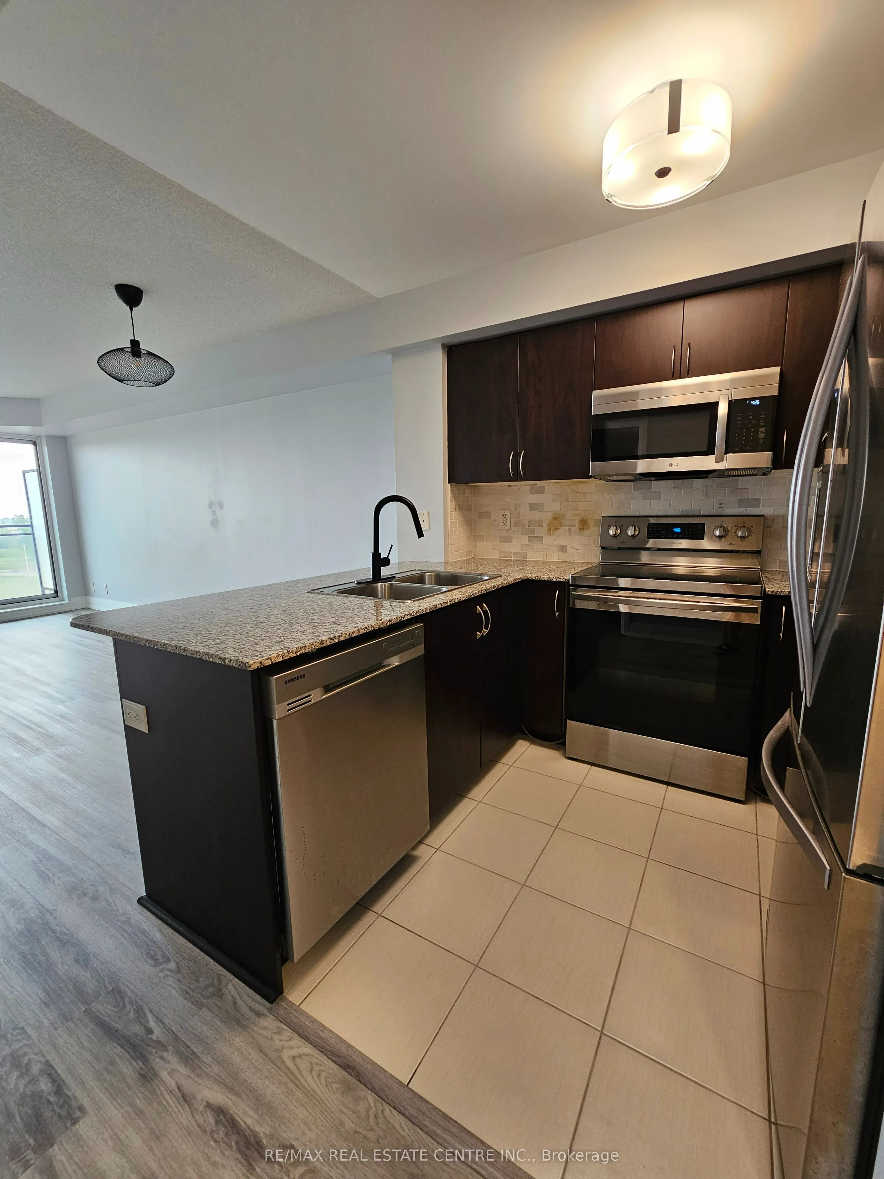 1060 Sheppard Avenue W, #714
