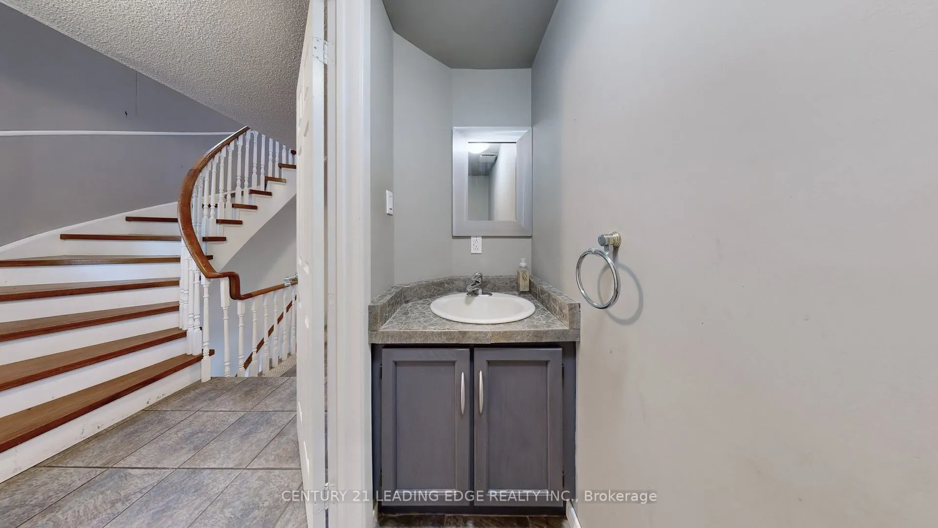 3061 Ilomar Court