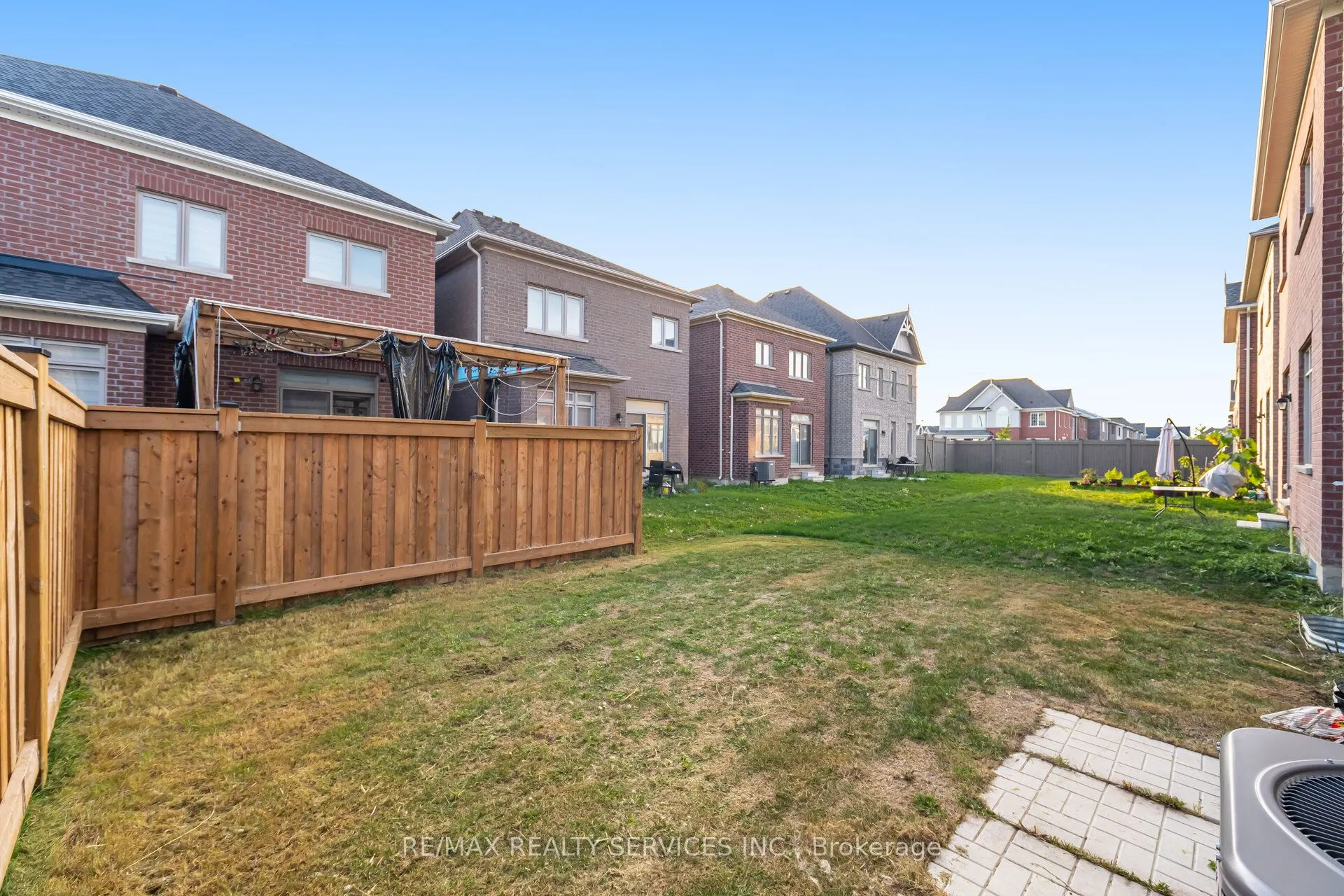 42 Thornvalley Terrace