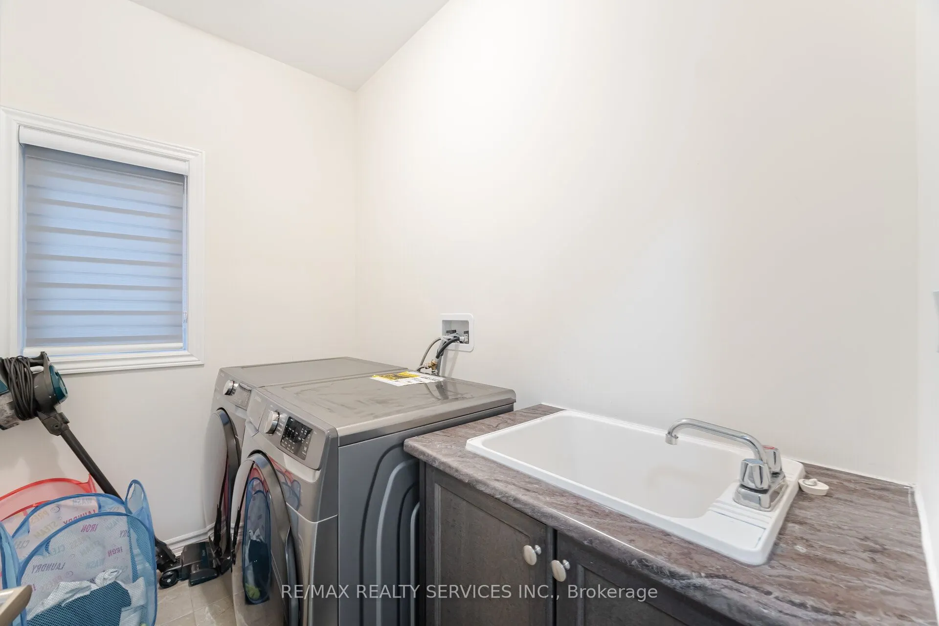 42 Thornvalley Terrace