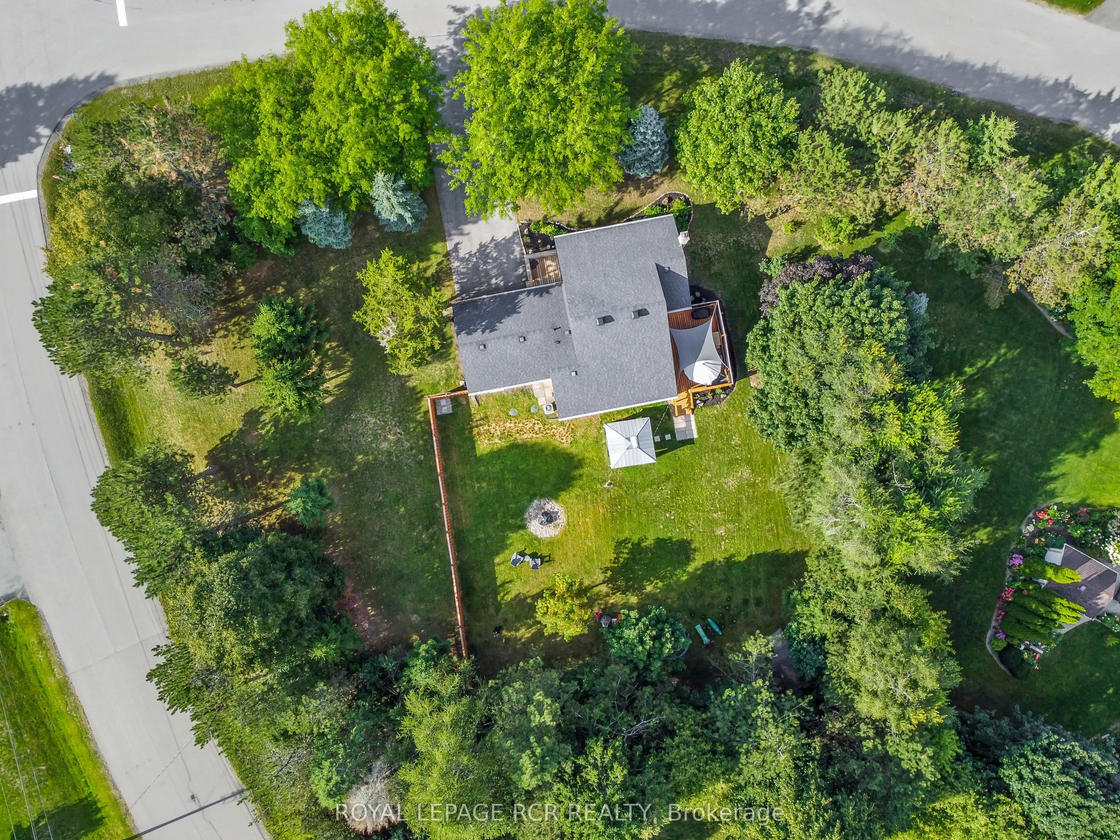 22 Arlow Road