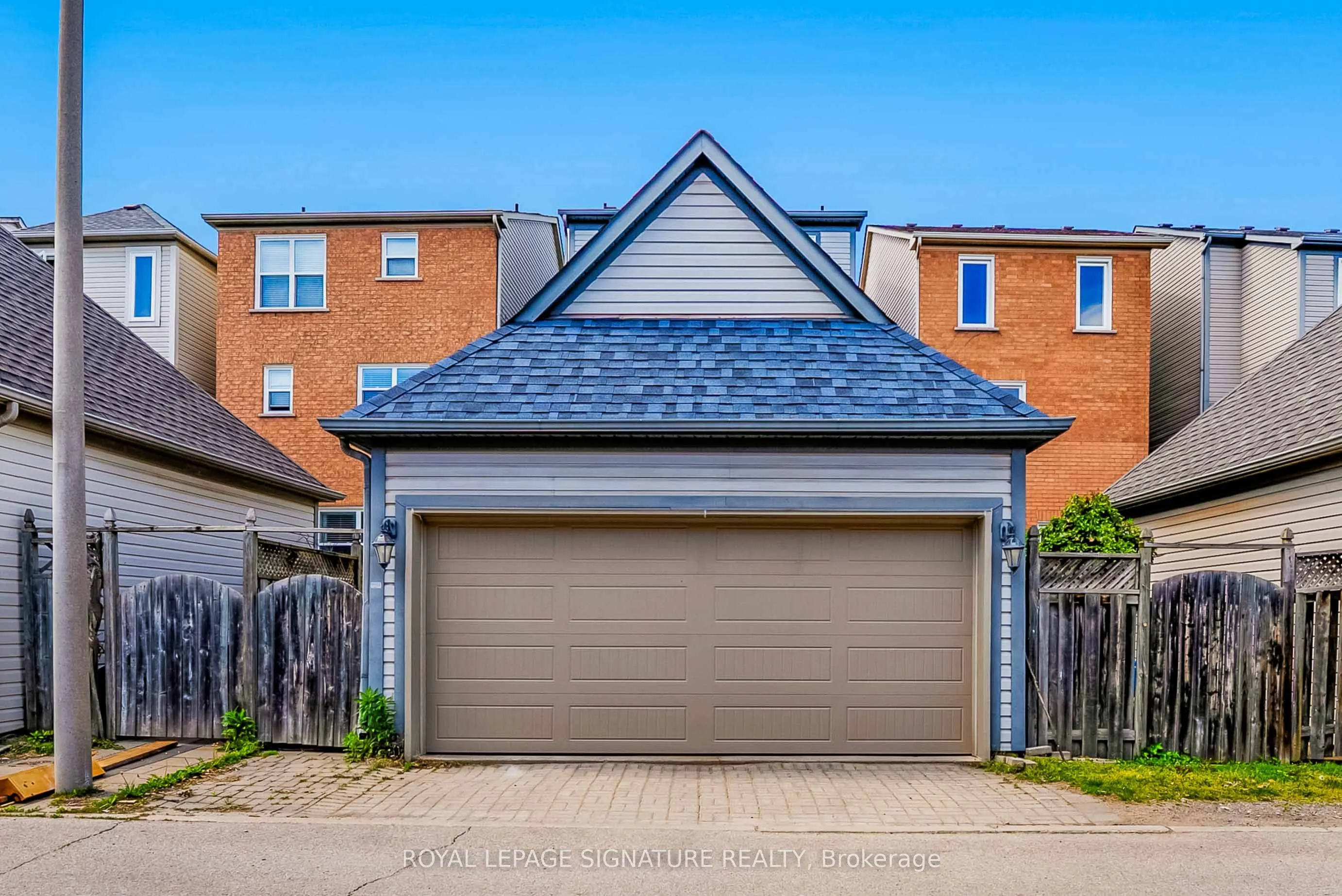 216 Gatwick Drive