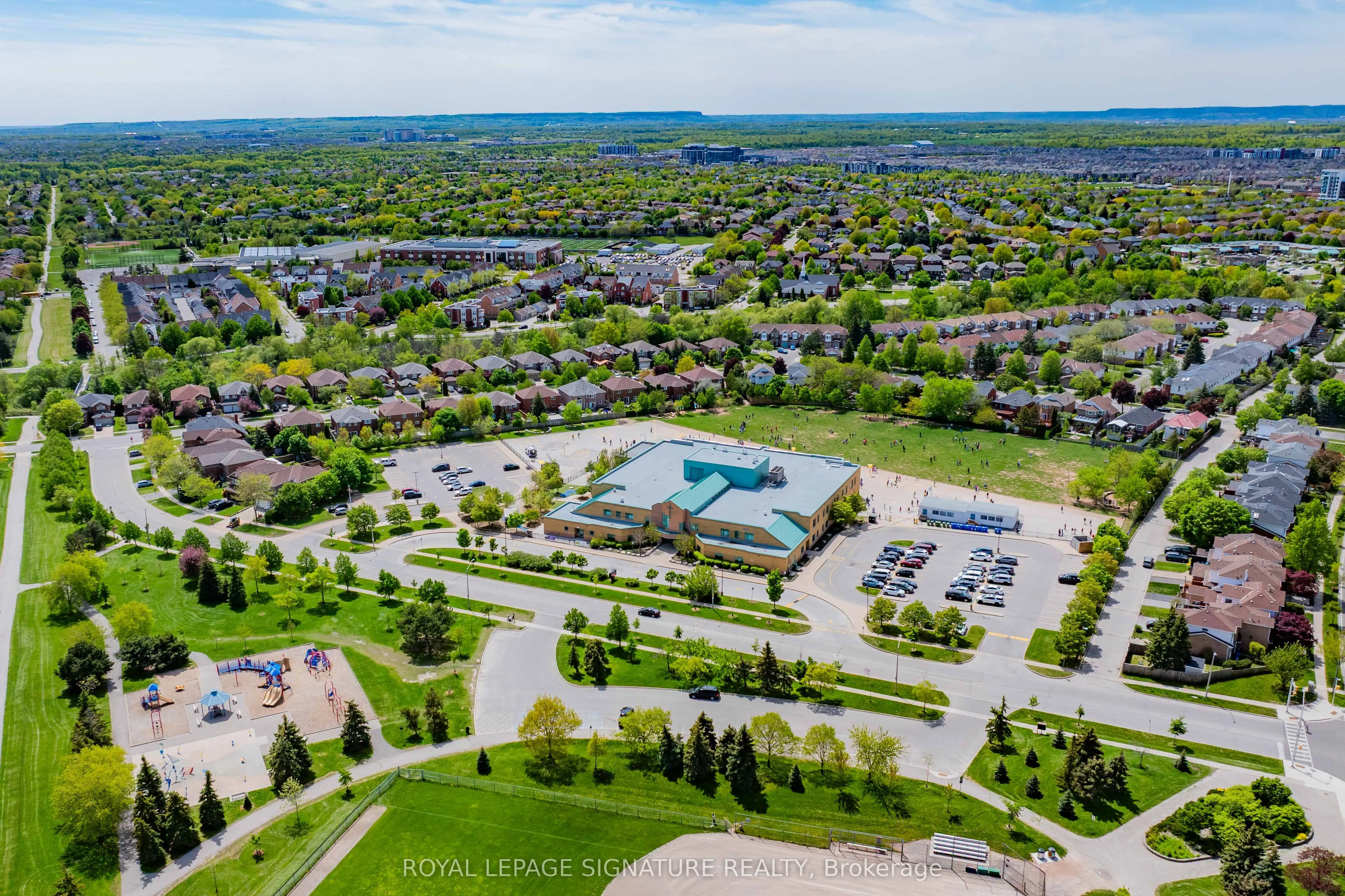 216 Gatwick Drive