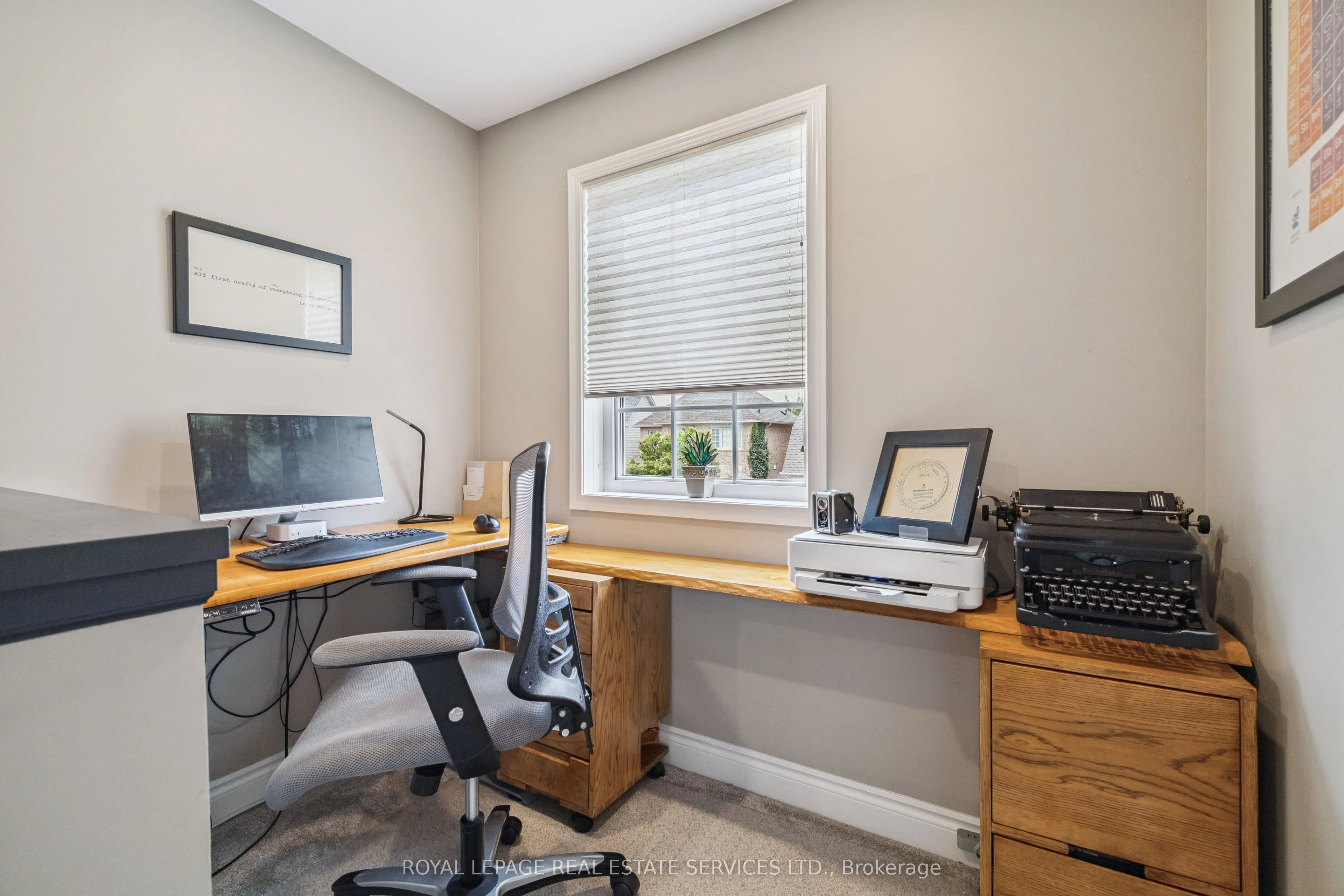 5186 Ravine Crescent