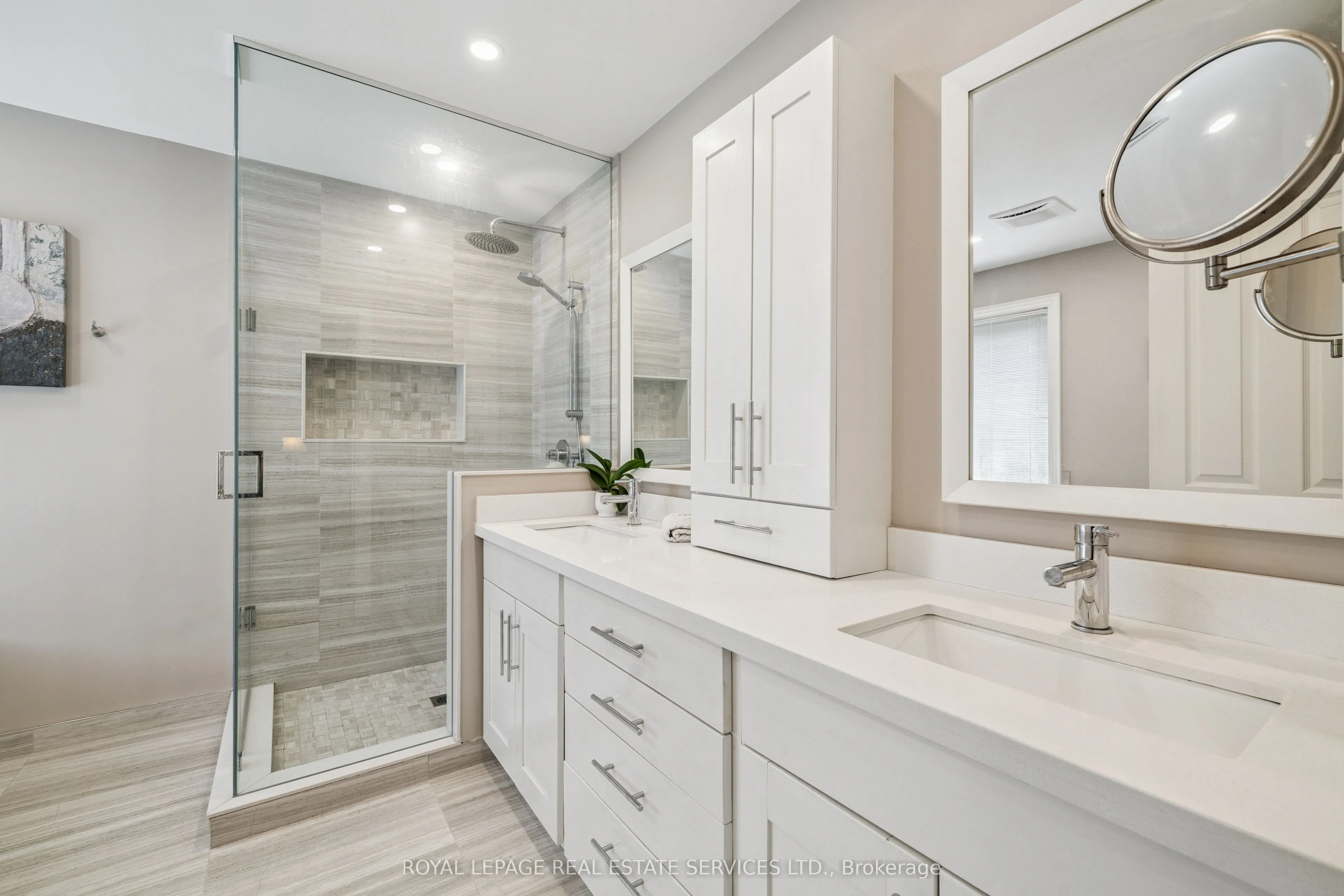 5186 Ravine Crescent