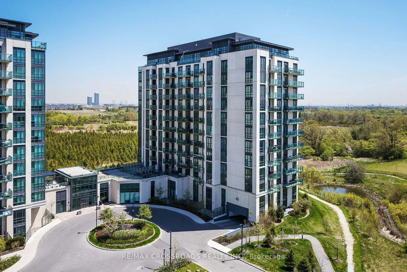 65 Yorkland Boulevard, #206