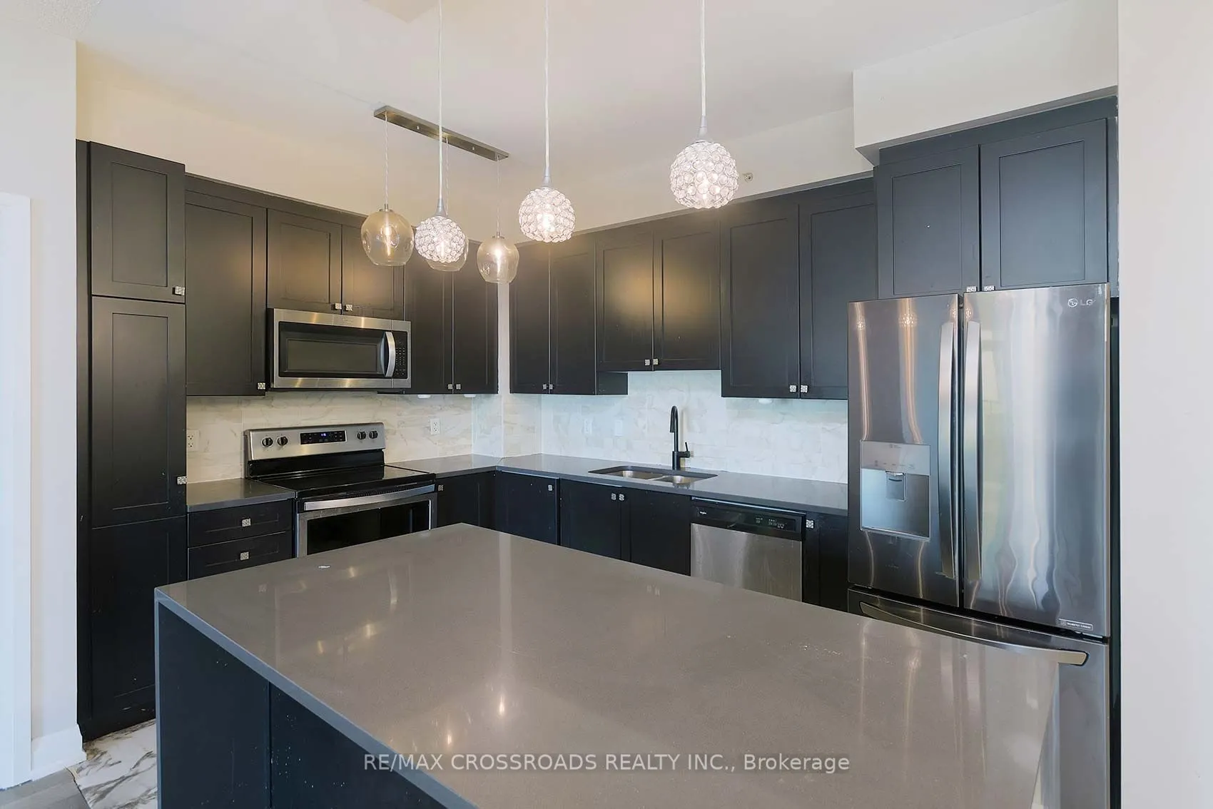 65 Yorkland Boulevard, #206