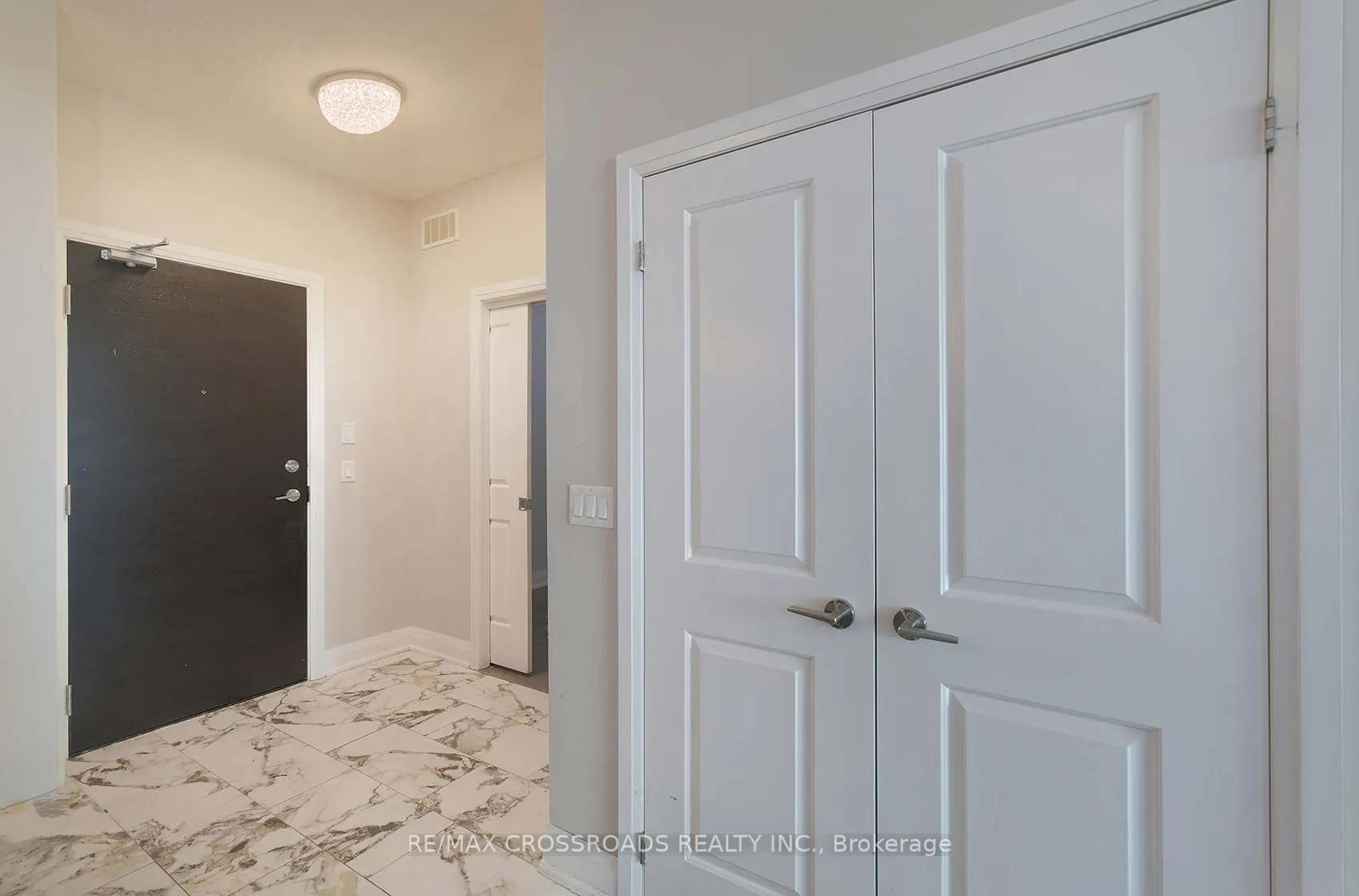 65 Yorkland Boulevard, #206