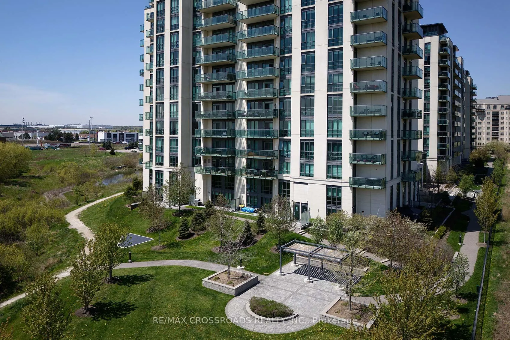 65 Yorkland Boulevard, #206