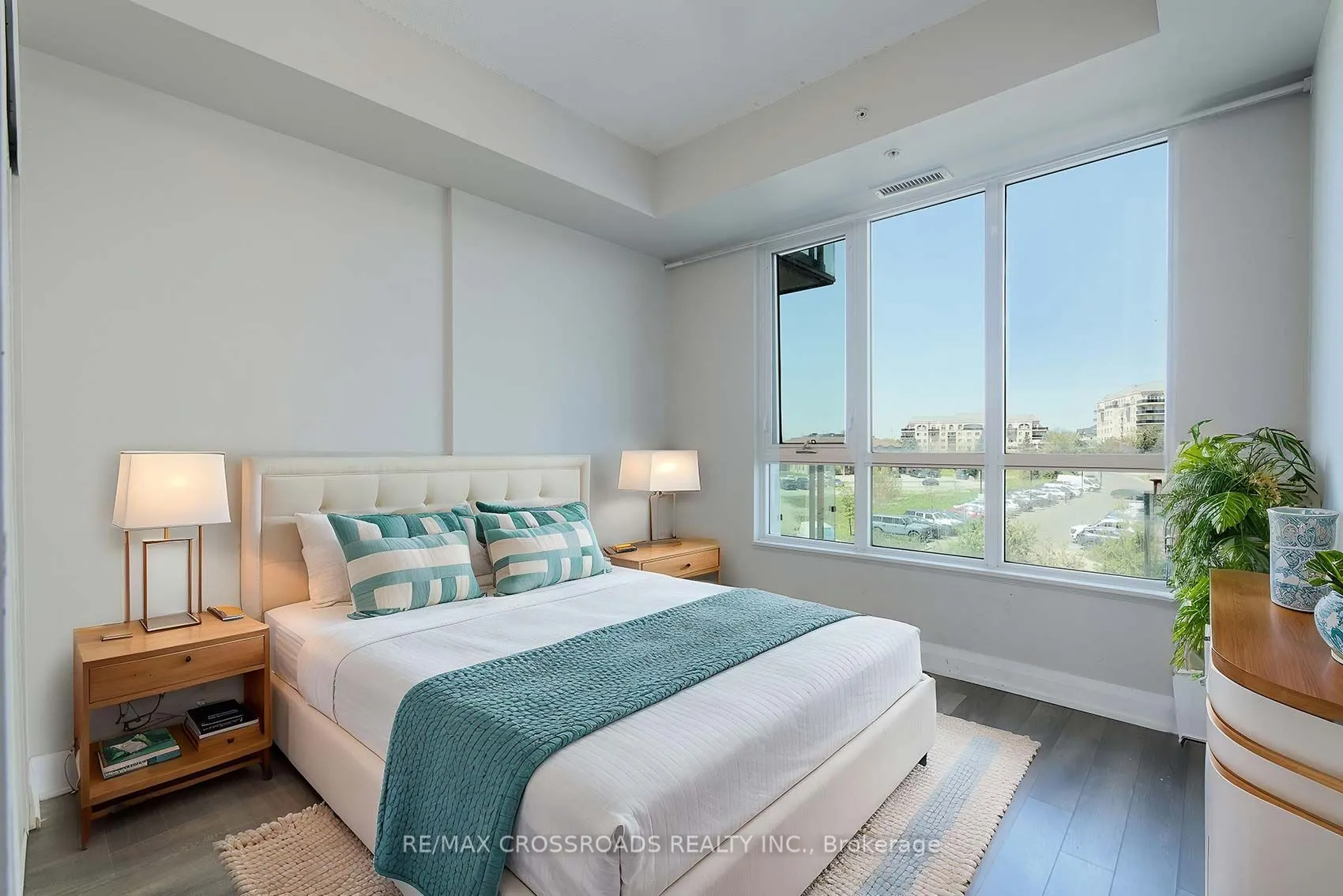 65 Yorkland Boulevard, #206