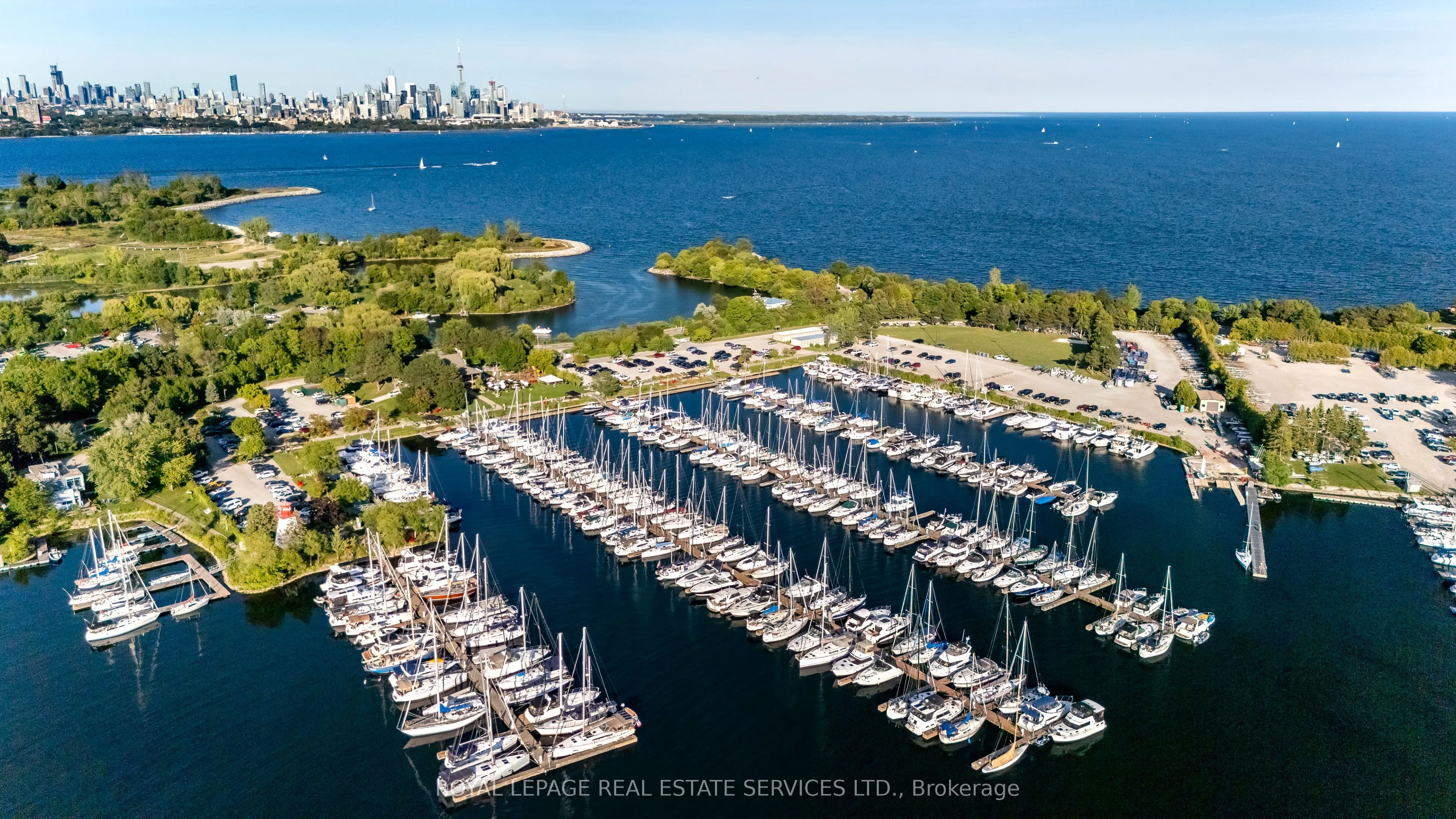 15 Legion Road, #1105