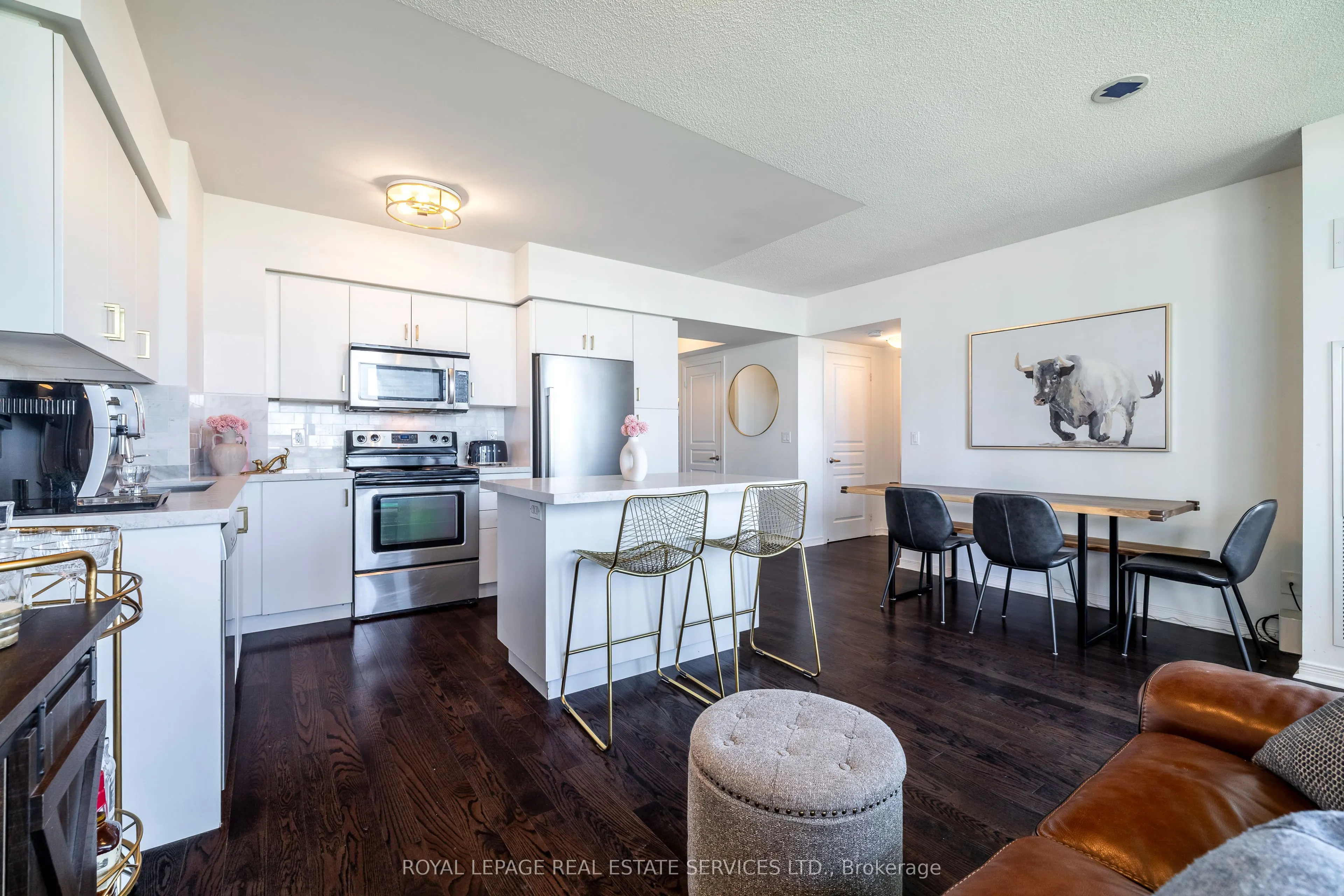 15 Legion Road, #1105