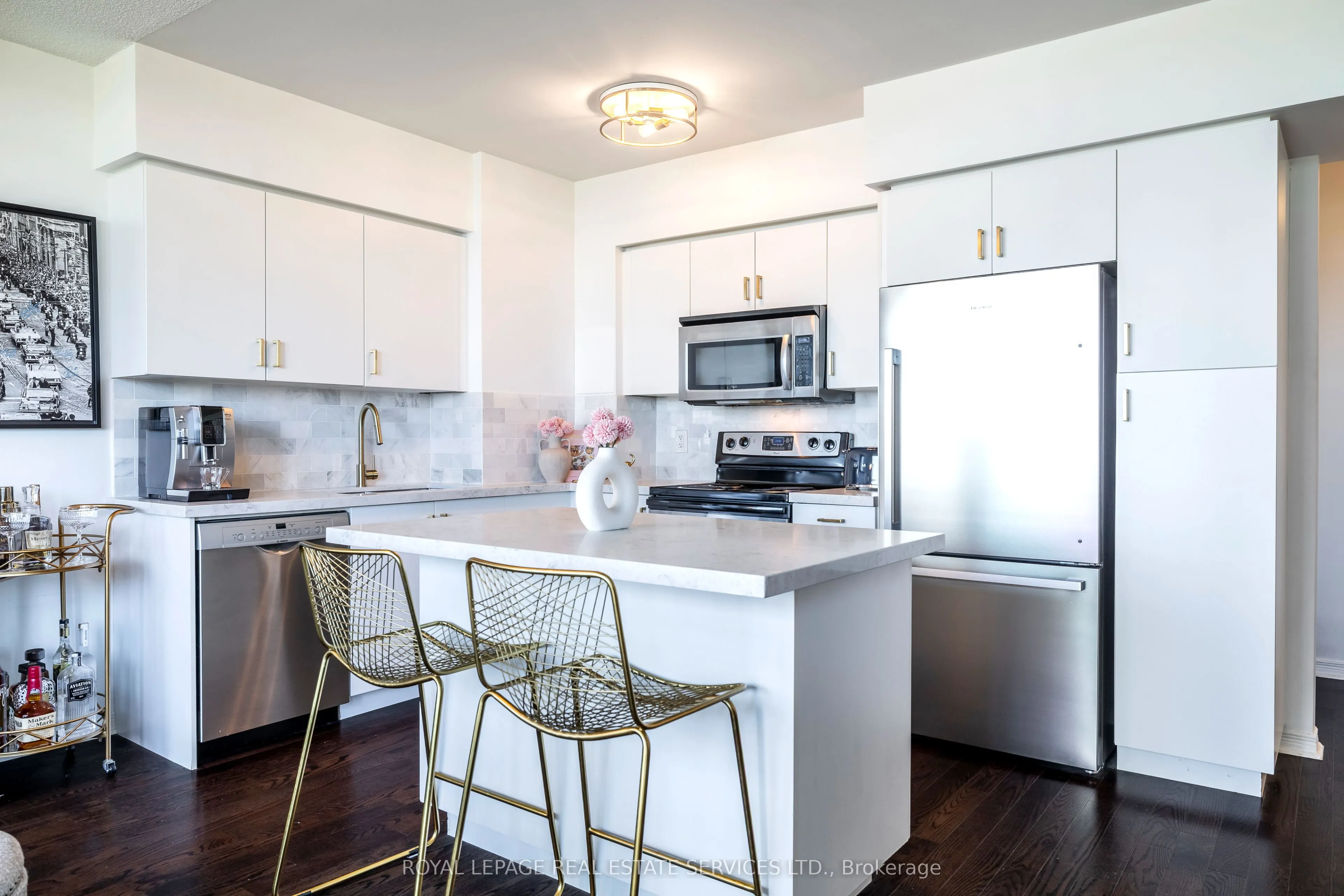 15 Legion Road, #1105
