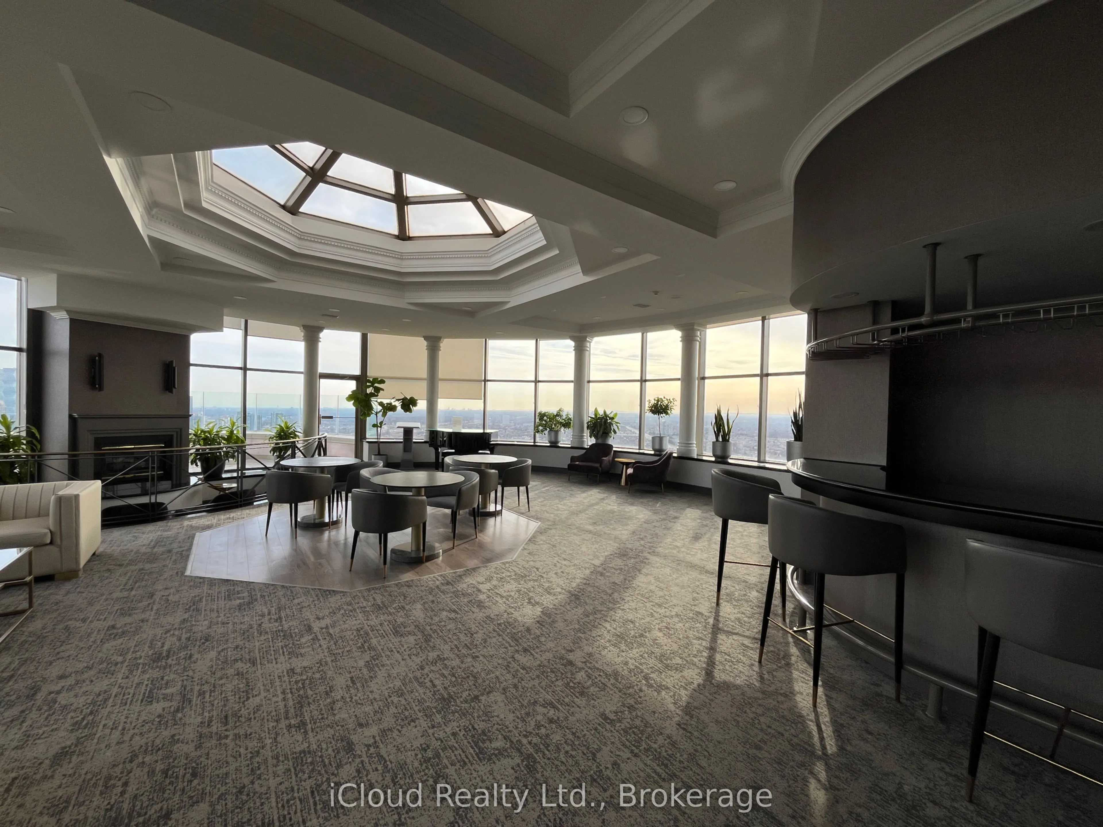 45 Kingsbridge Garden Circle, #2805