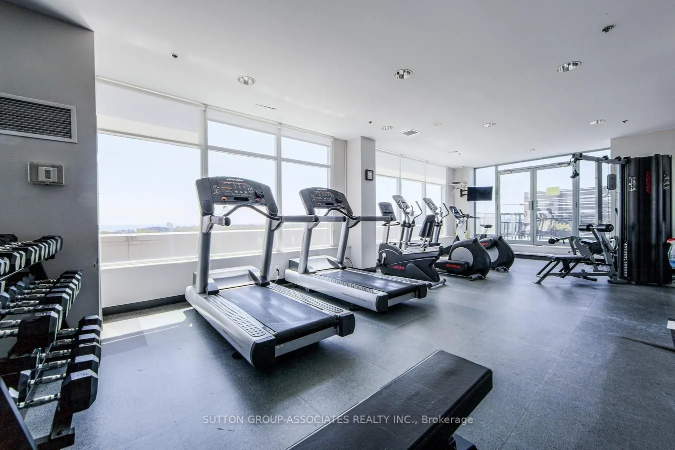 200 Manitoba Street, #536