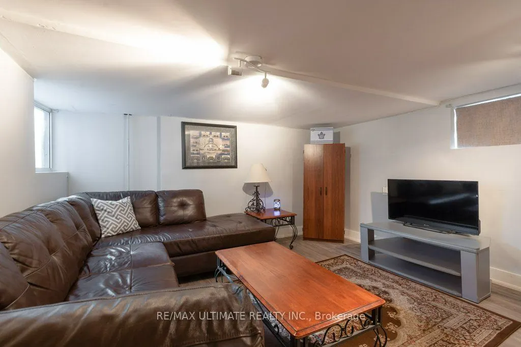 281 Boon Avenue