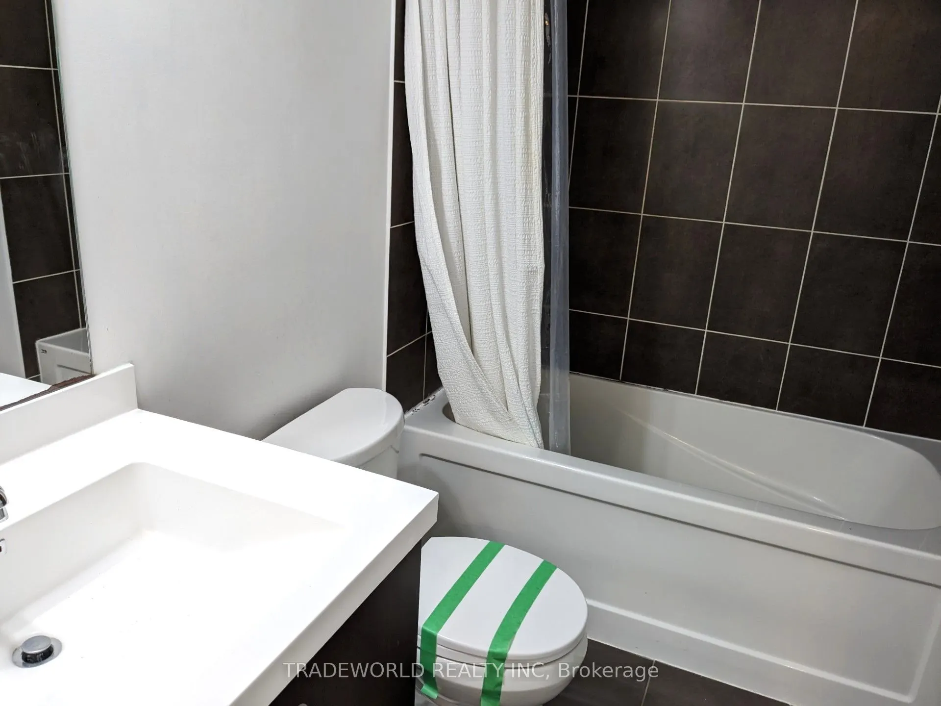 1410 Dupont Street, #608