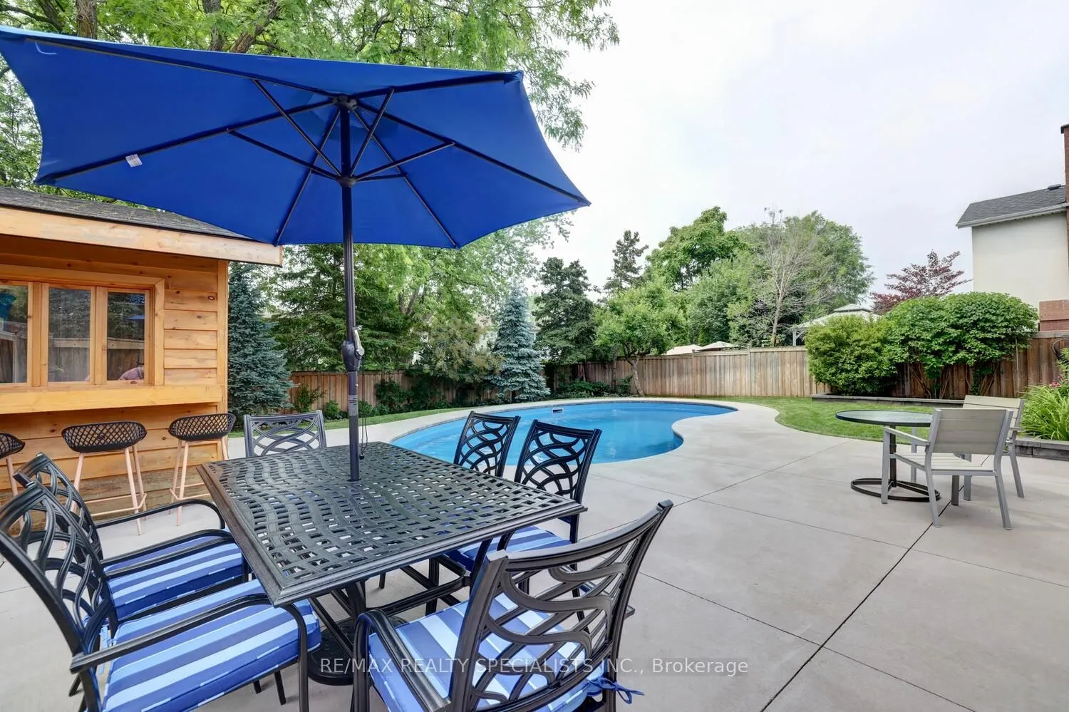 2574 Homelands Drive