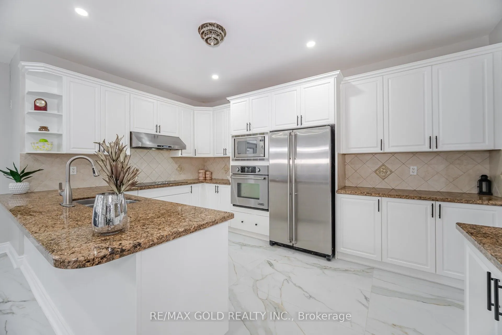 2 Belleville Drive