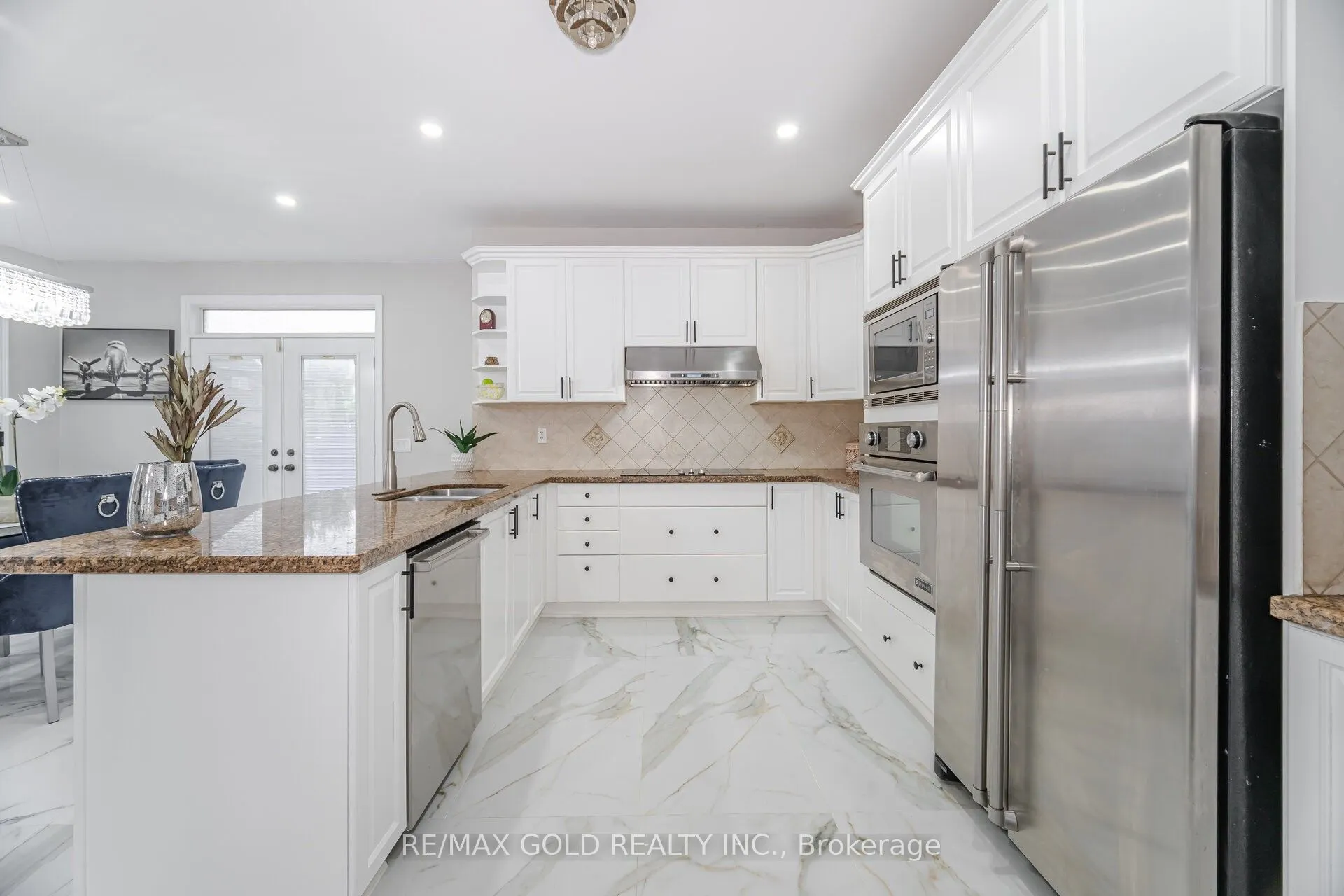 2 Belleville Drive