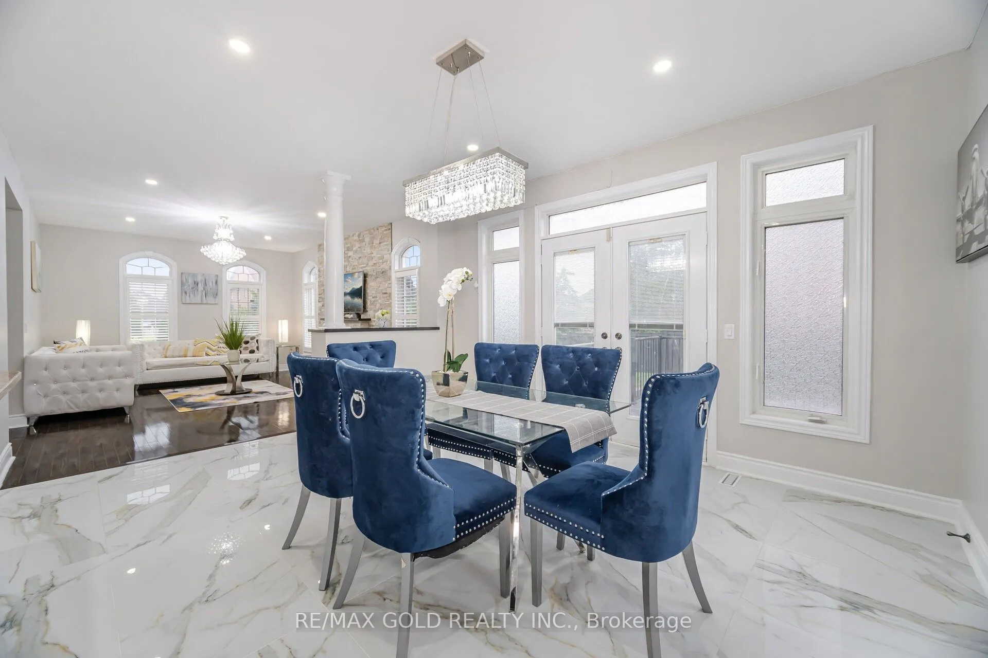 2 Belleville Drive