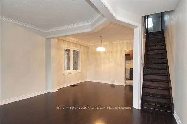 239 Dunraven Drive