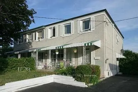 7 Yellowstone Street
