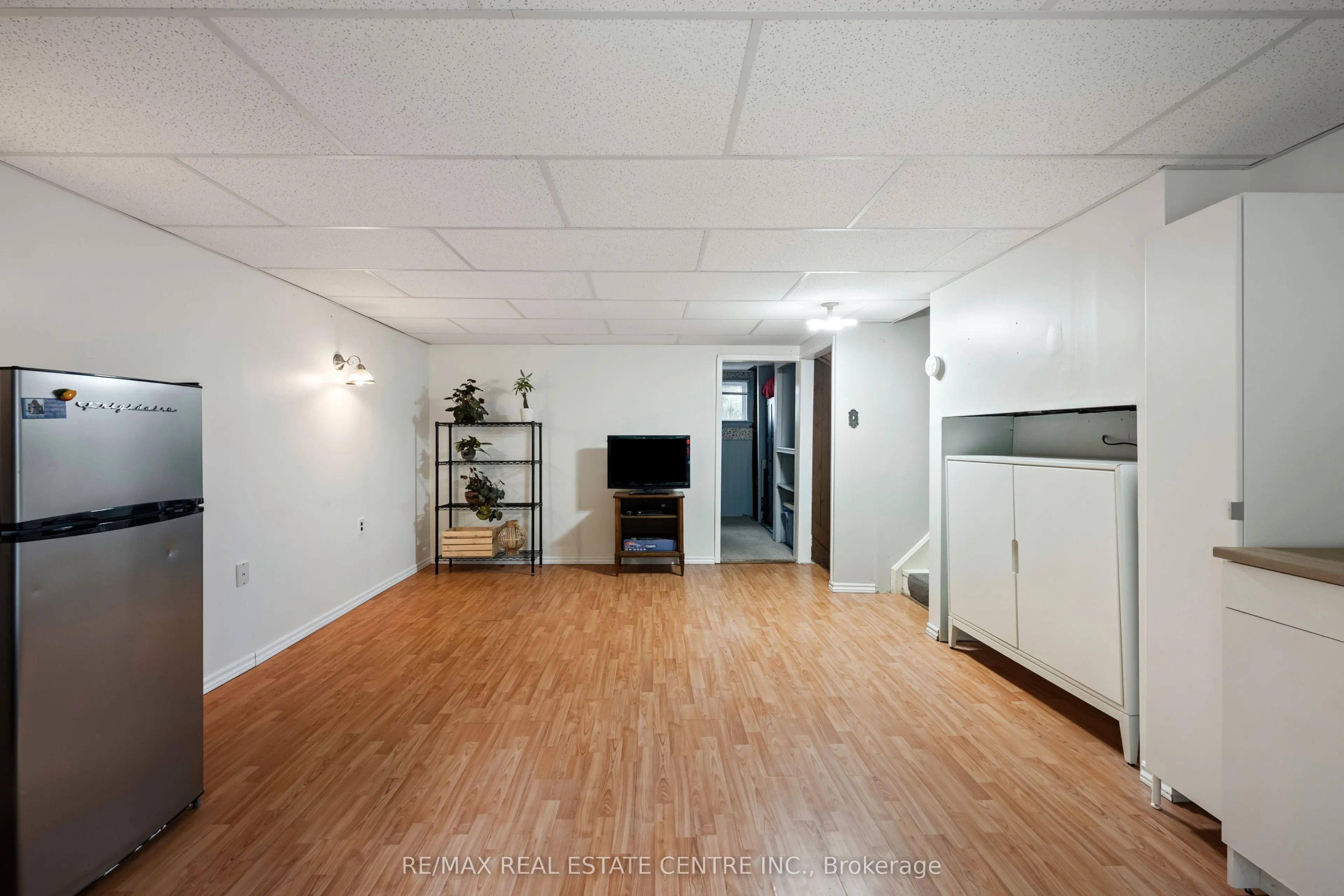 83 Brenda Boulevard