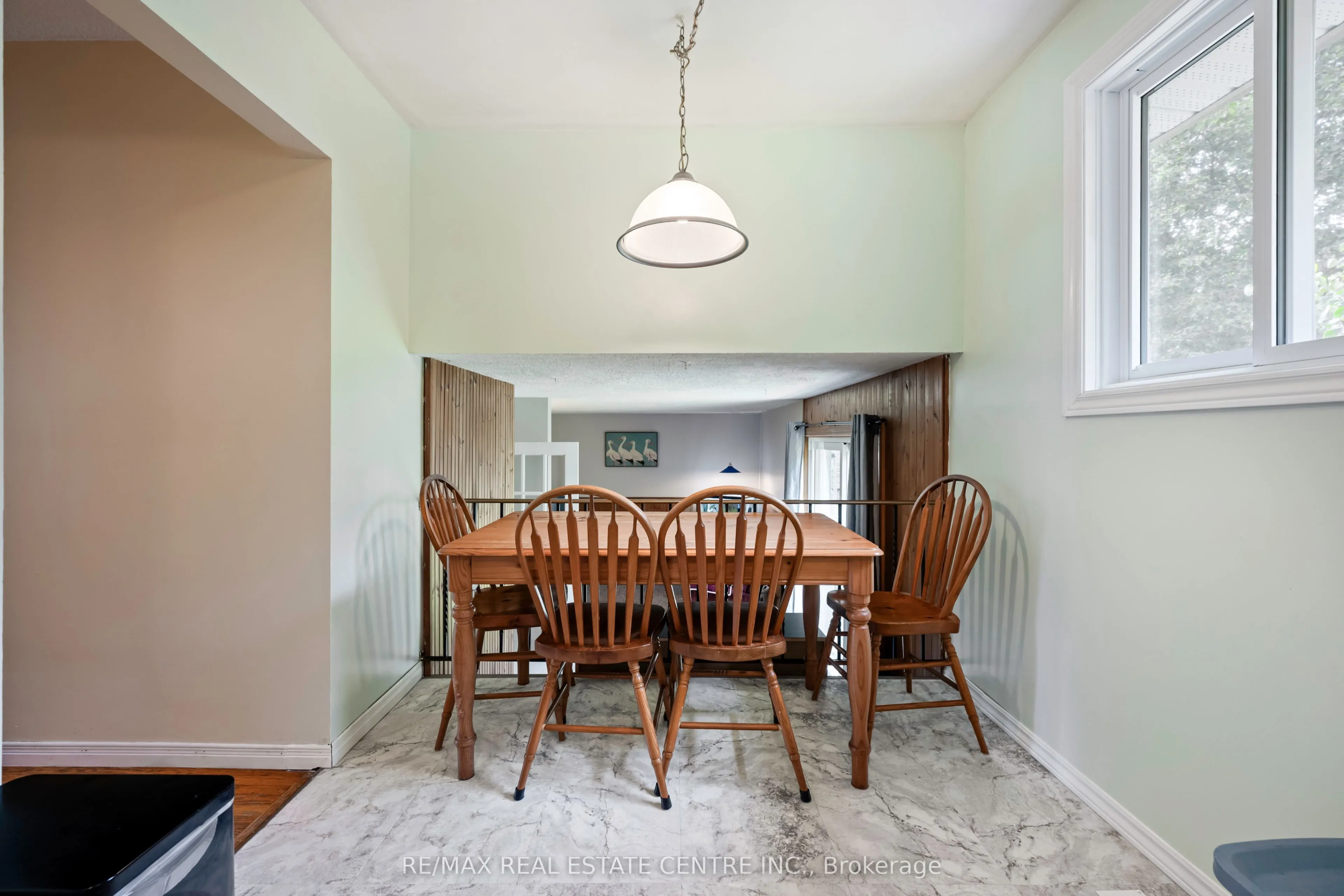 83 Brenda Boulevard
