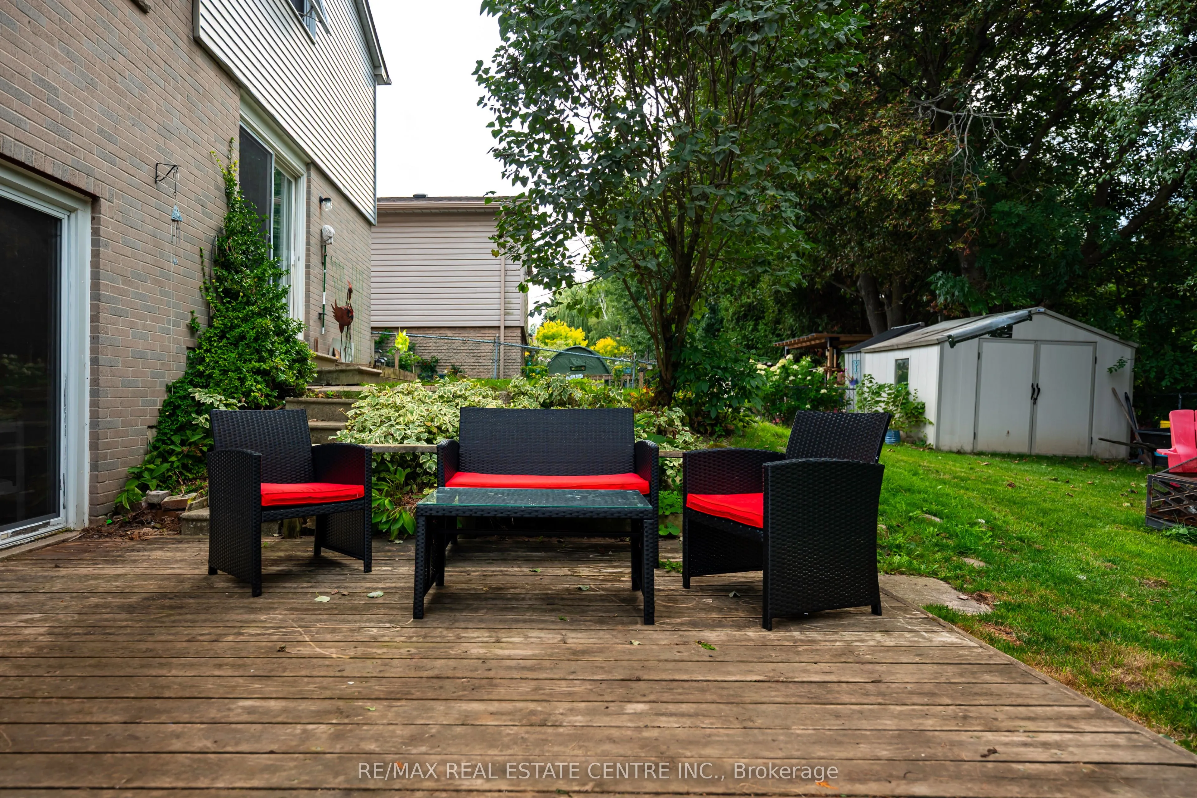 83 Brenda Boulevard