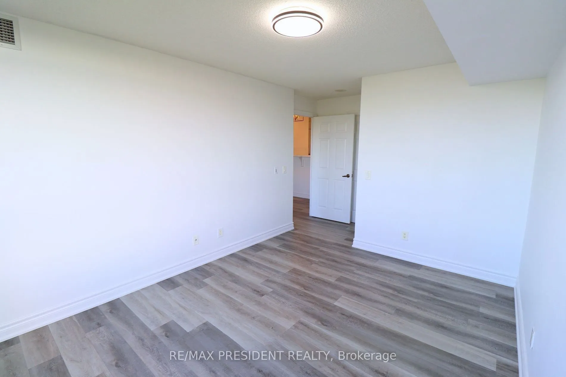 700 Humberwood Boulevard, #727