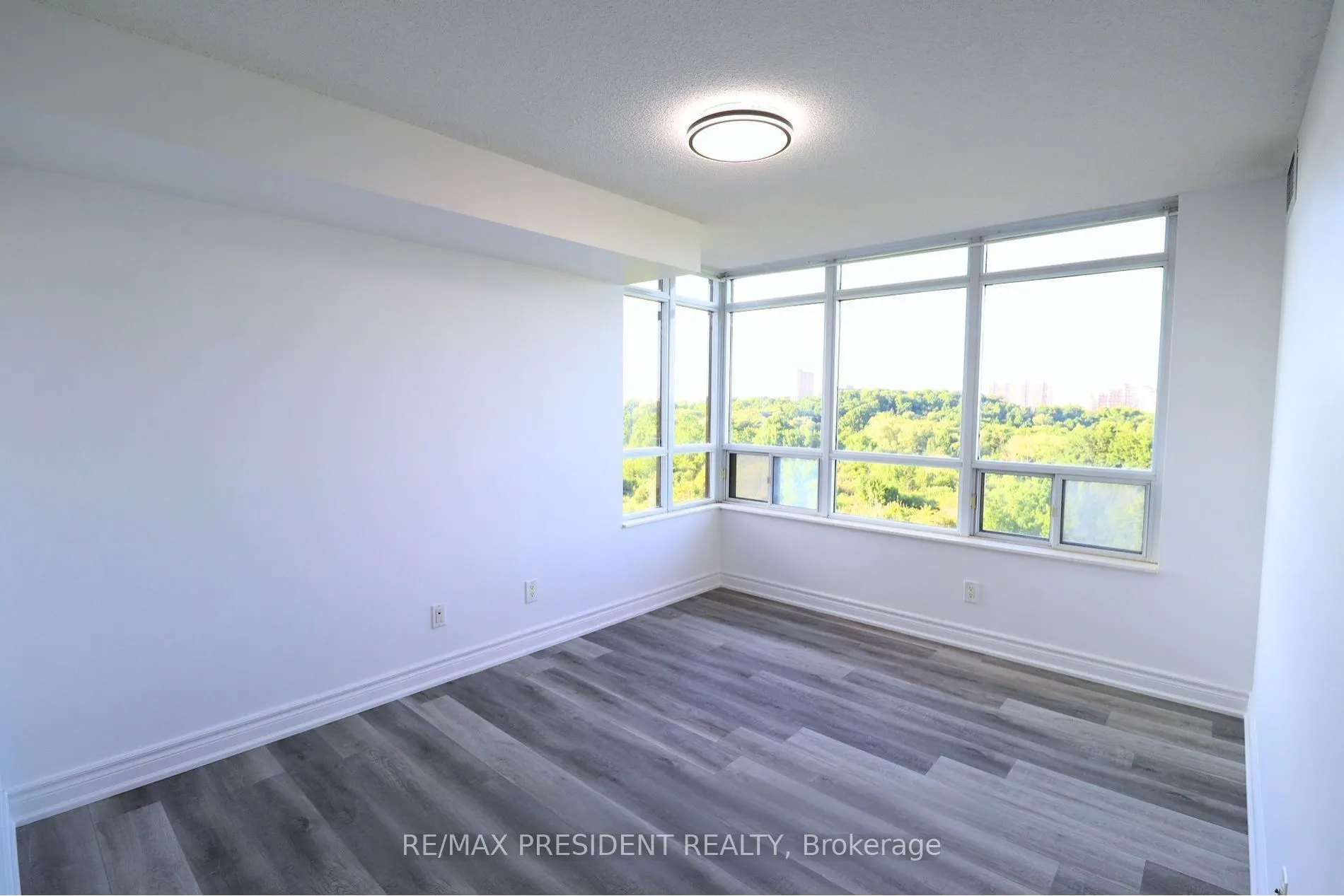 700 Humberwood Boulevard, #727