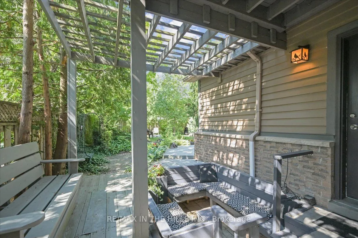 5352 Glen Erin Drive