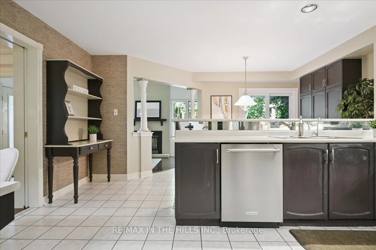 5352 Glen Erin Drive