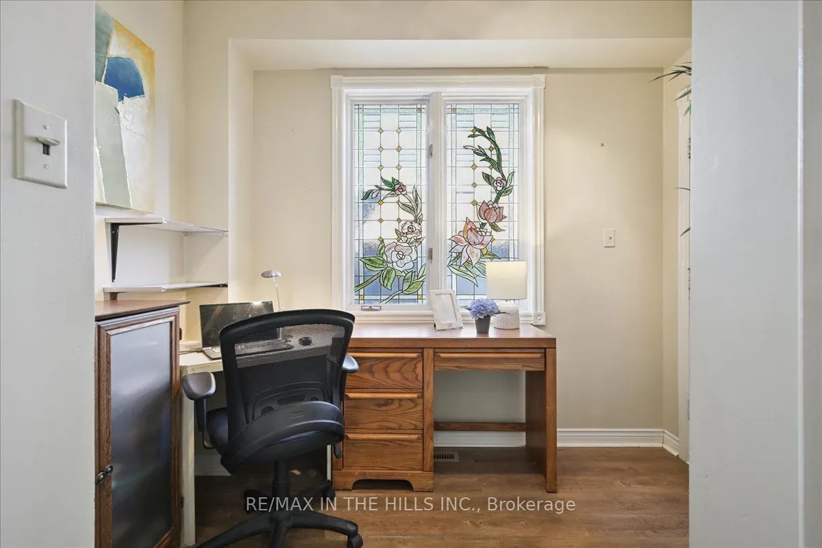 5352 Glen Erin Drive