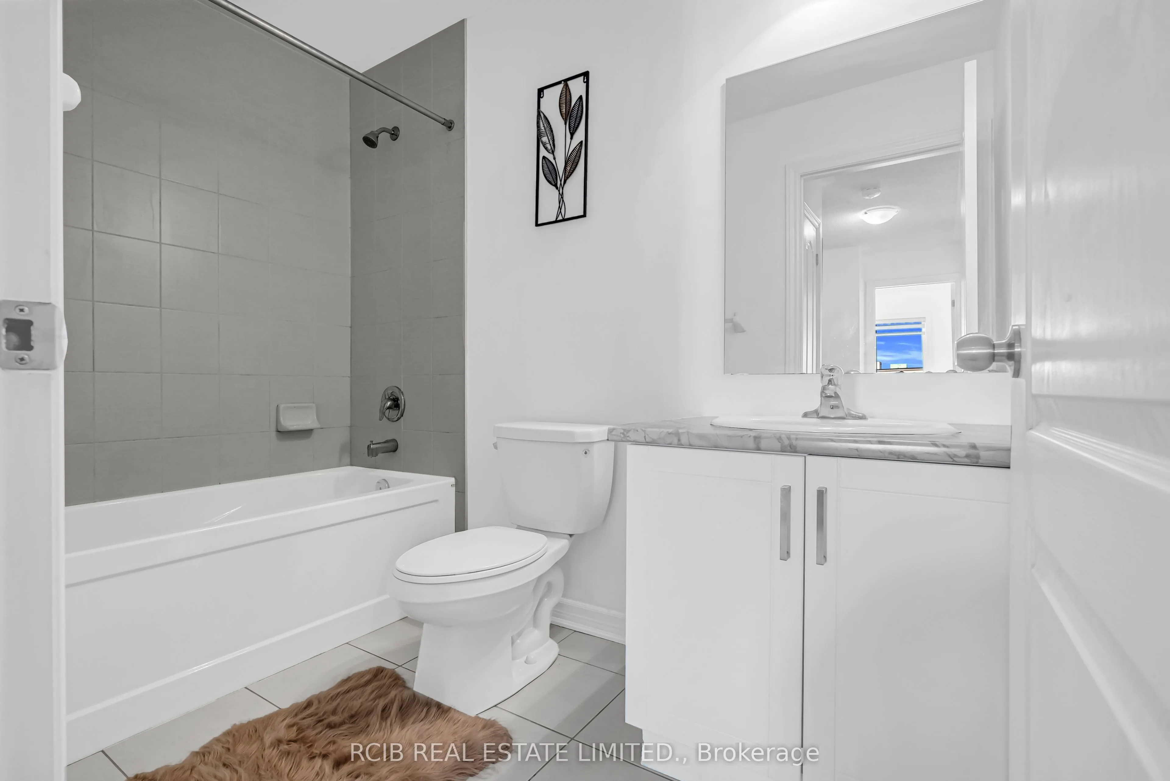 7 Tiveron Avenue