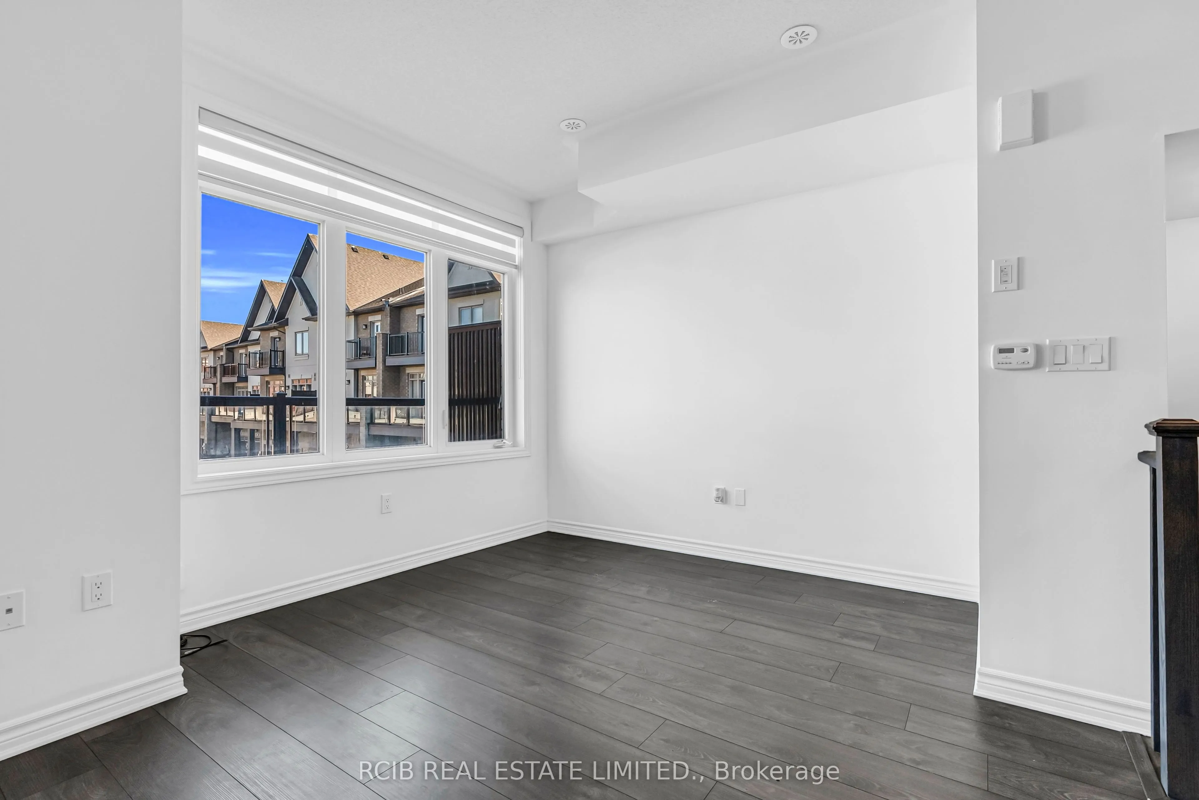 7 Tiveron Avenue