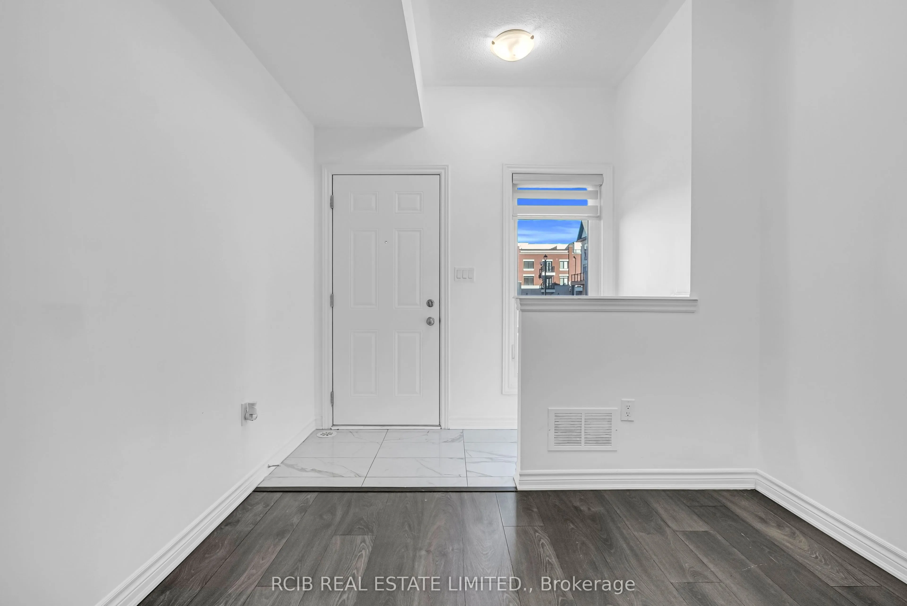 7 Tiveron Avenue