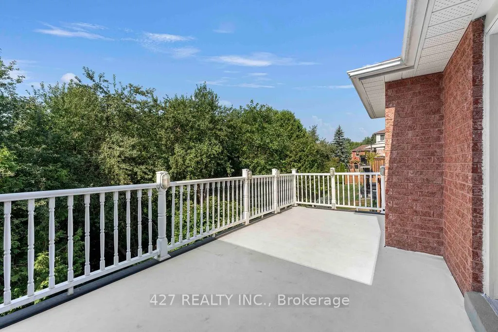 59 Eastview Crescent