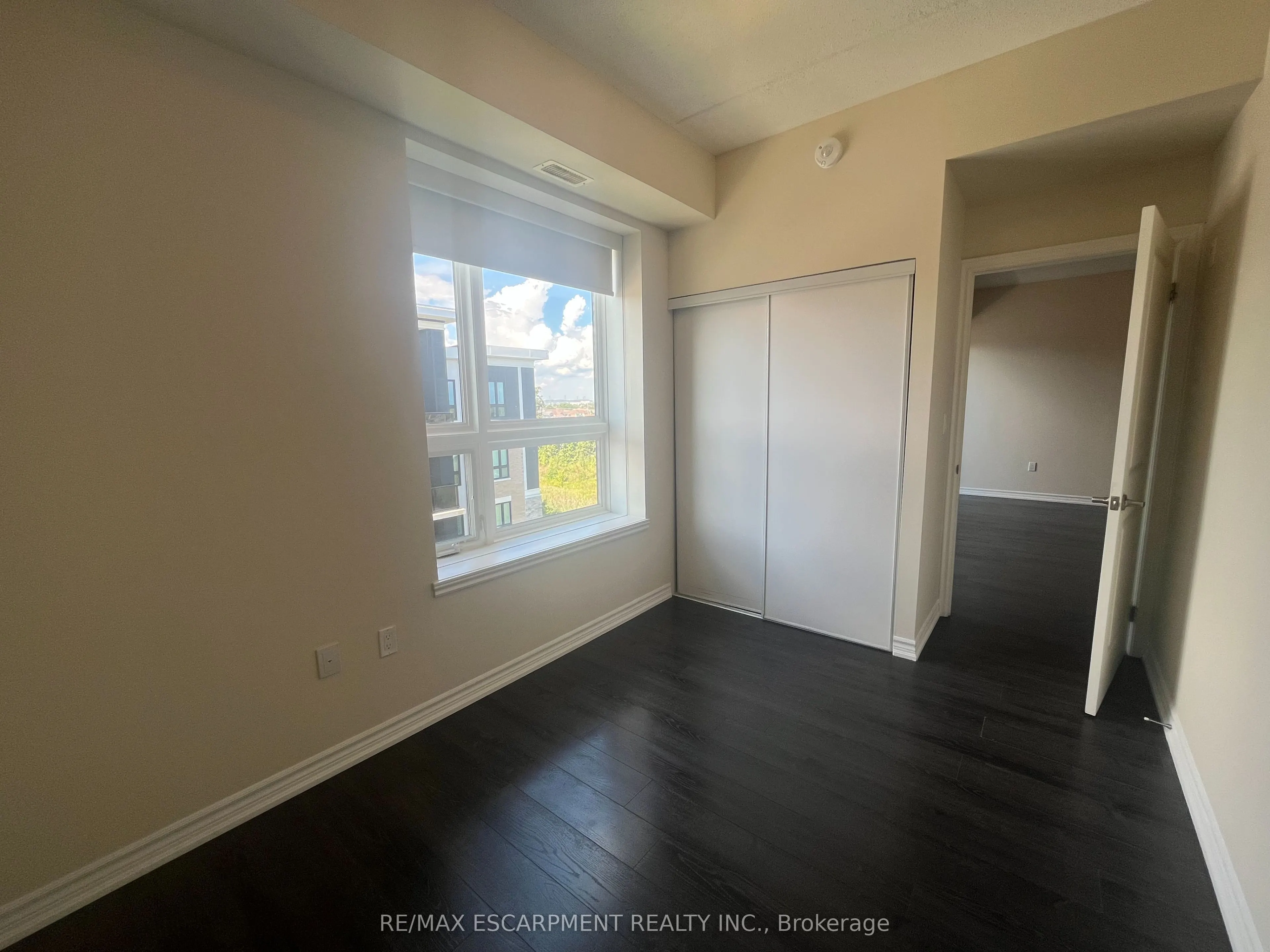 640 Sauve Street, #502