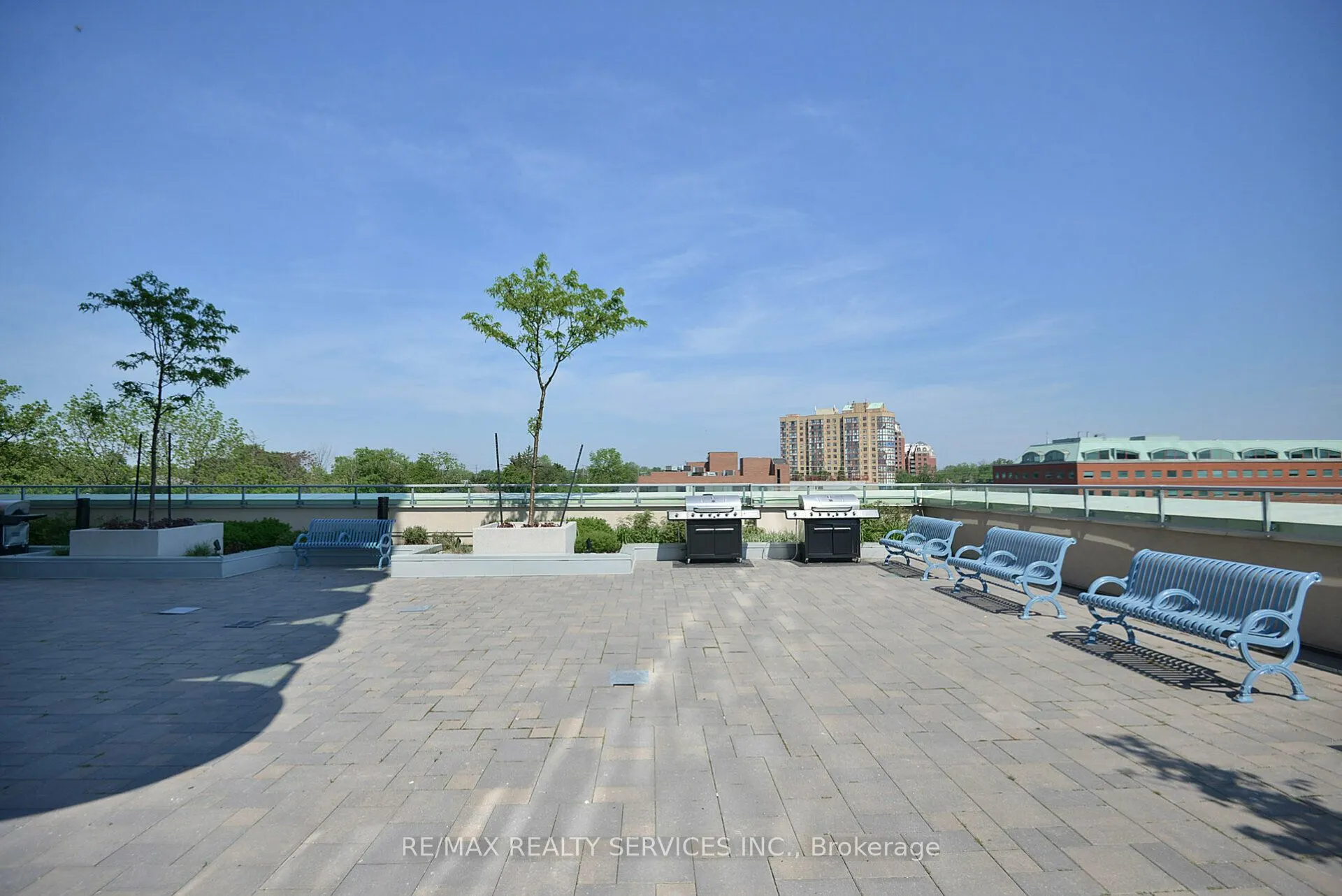 9 George Street N, #1408