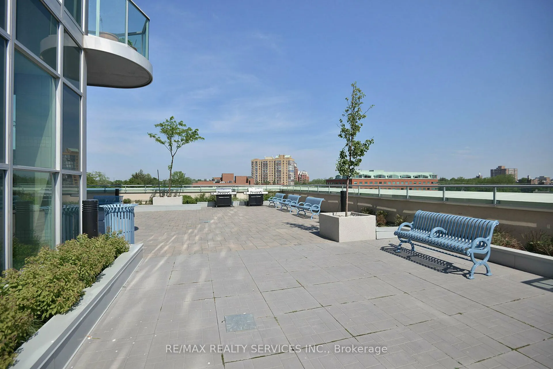 9 George Street N, #1408