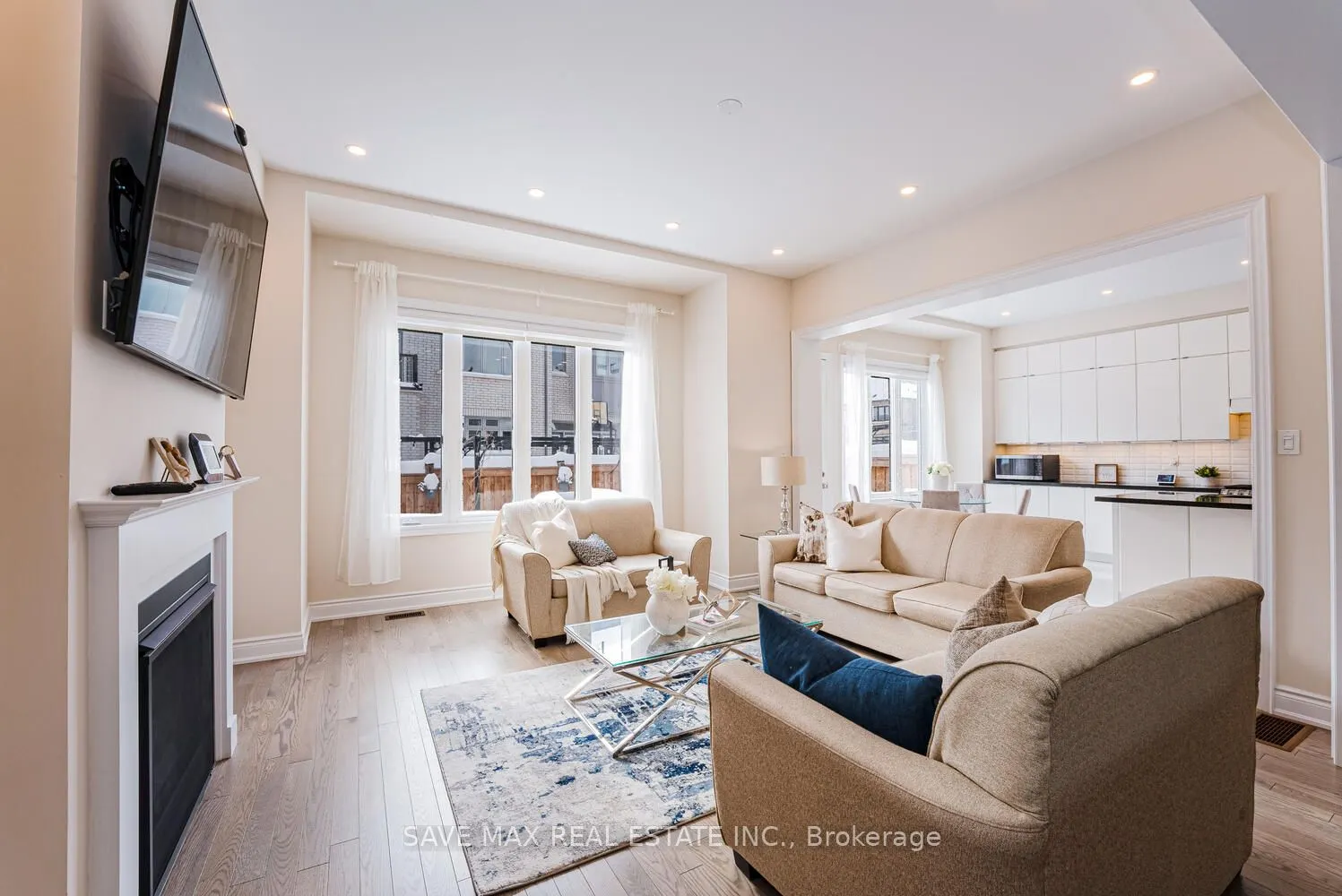3328 Post Road