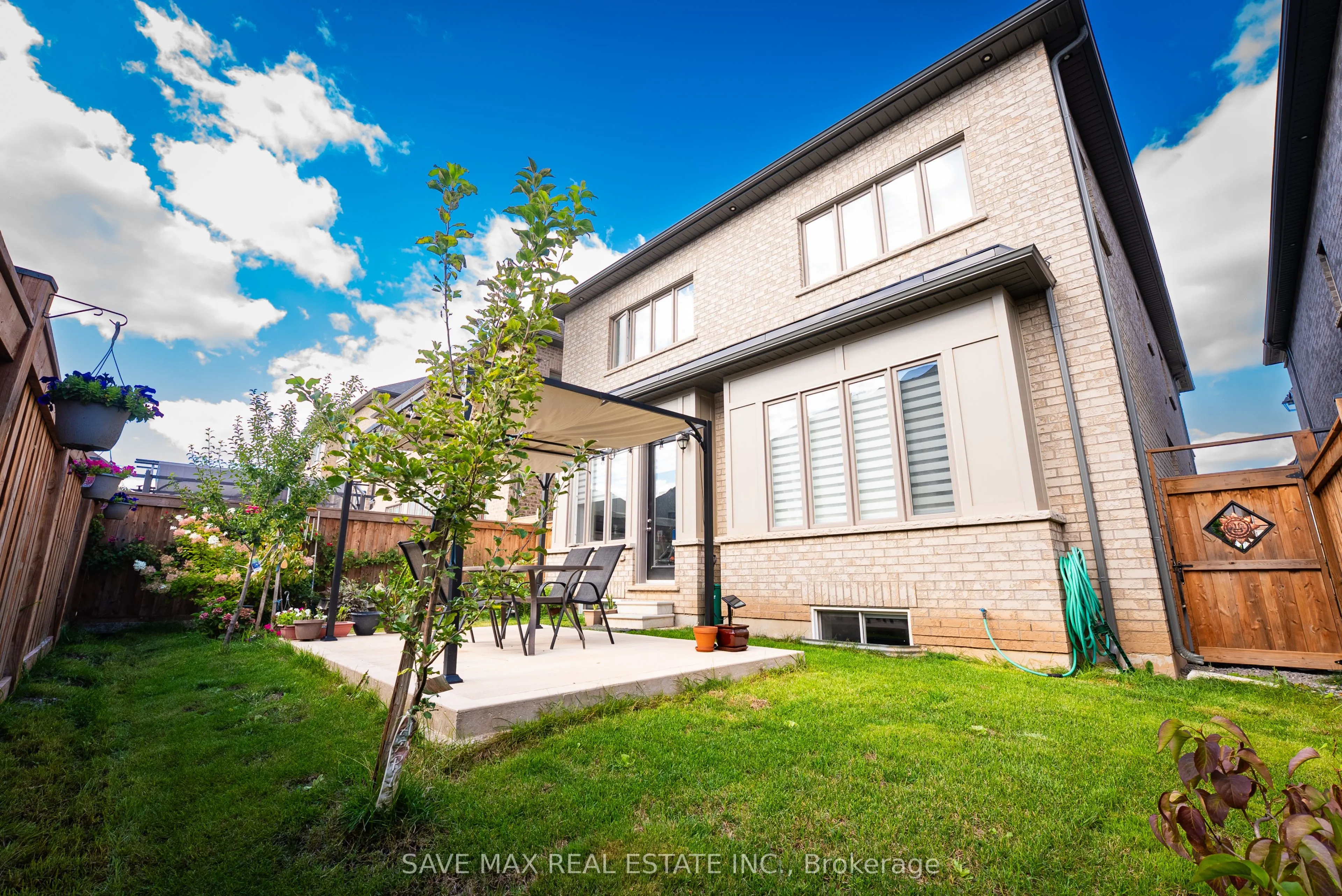 3328 Post Road