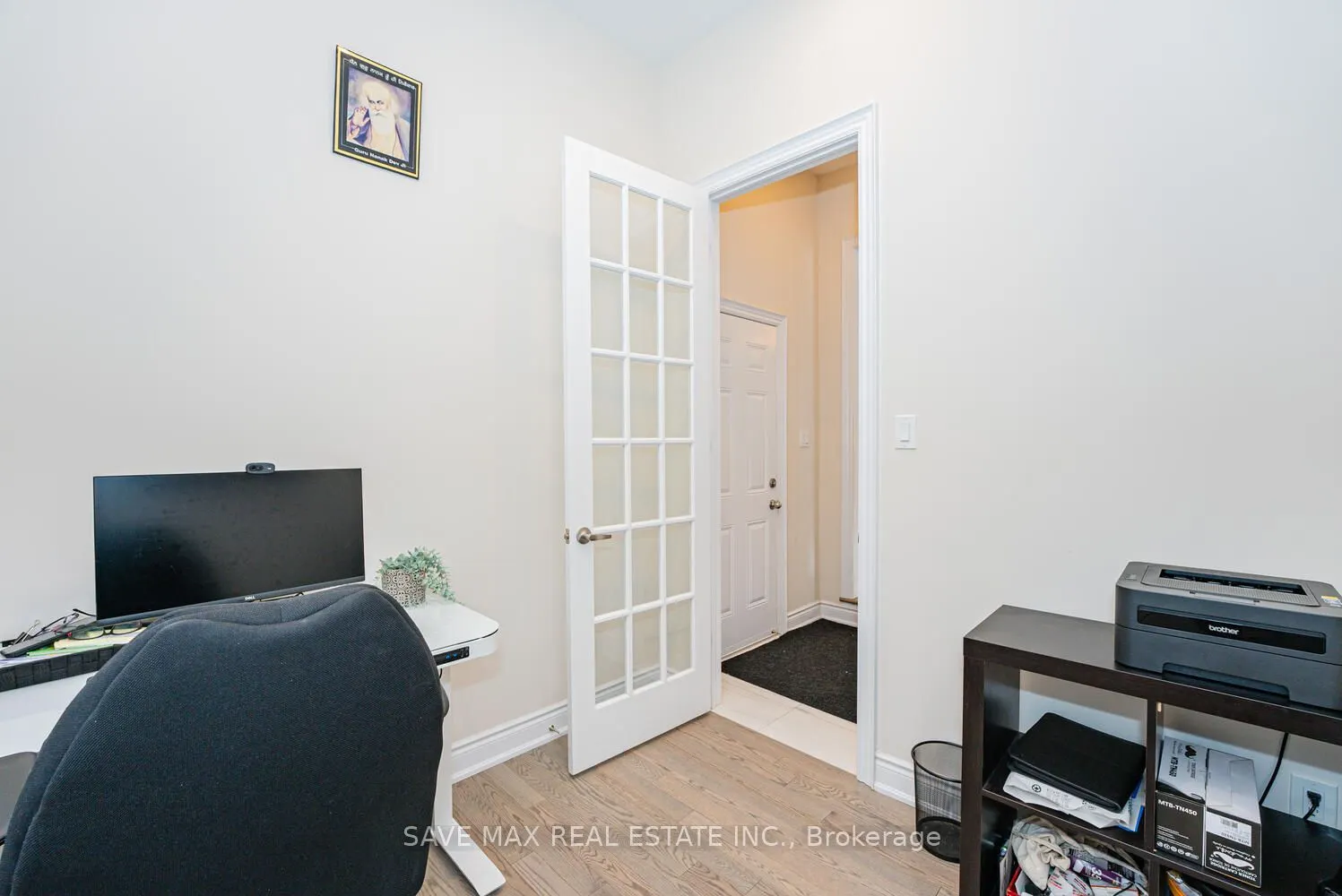 3328 Post Road
